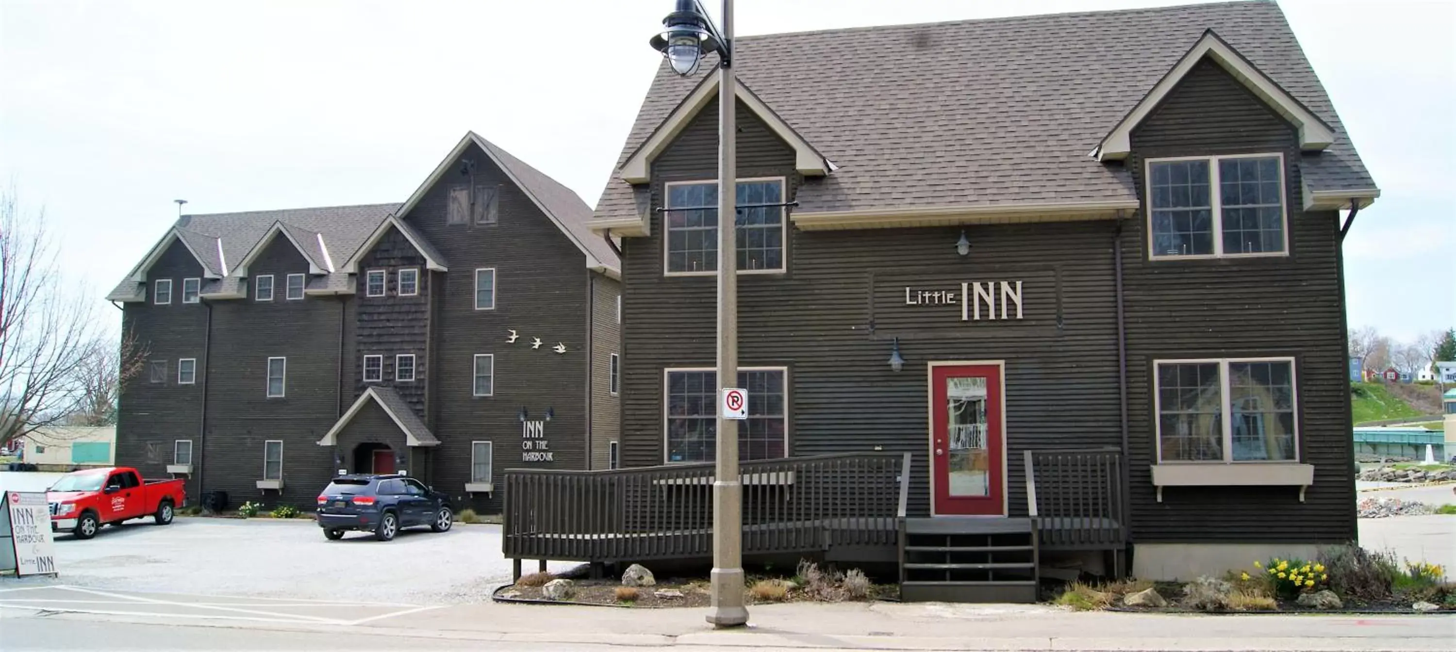 Property Building in Inn on the Harbour and Telegraph House