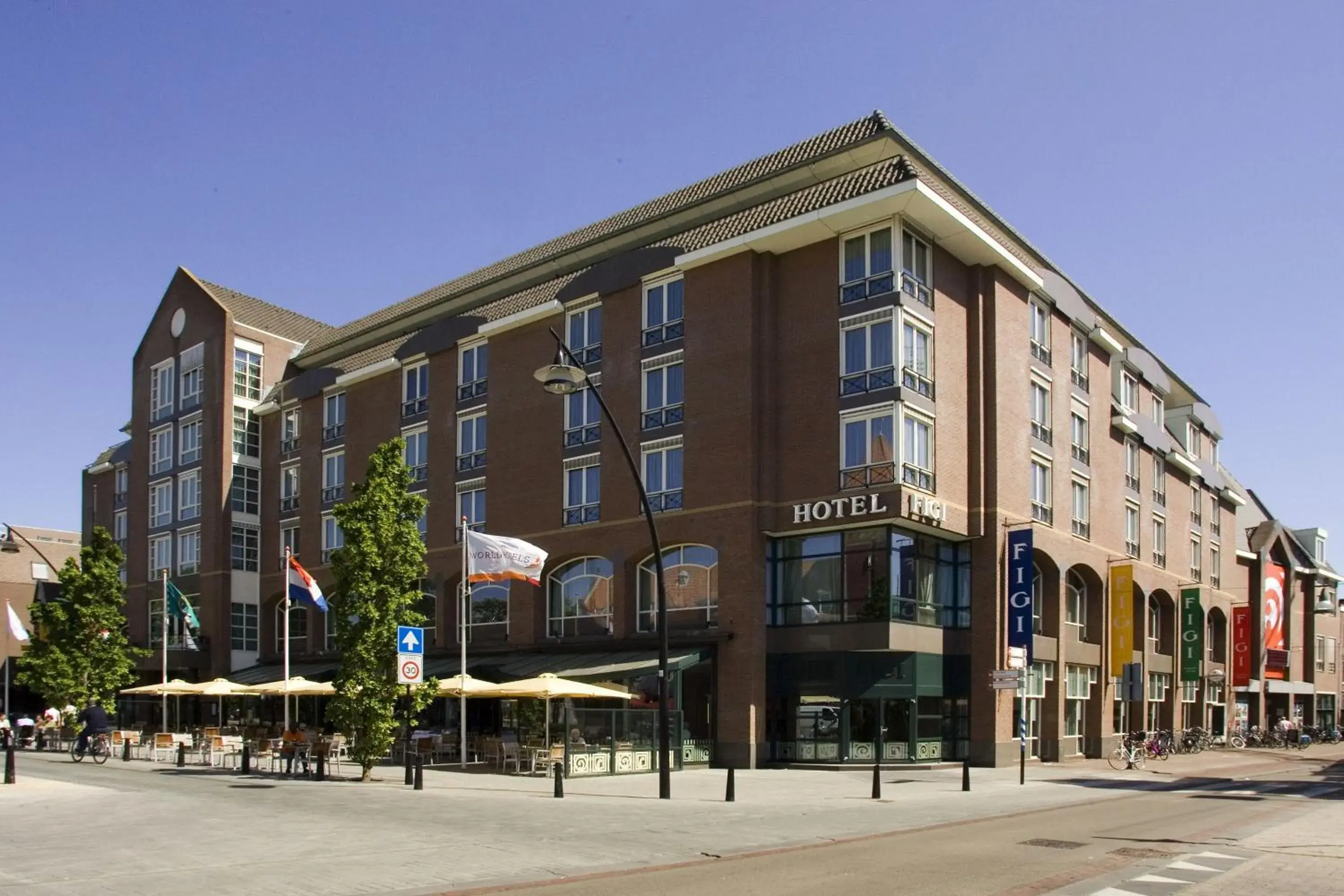 Facade/entrance, Property Building in Hotel Theater Figi