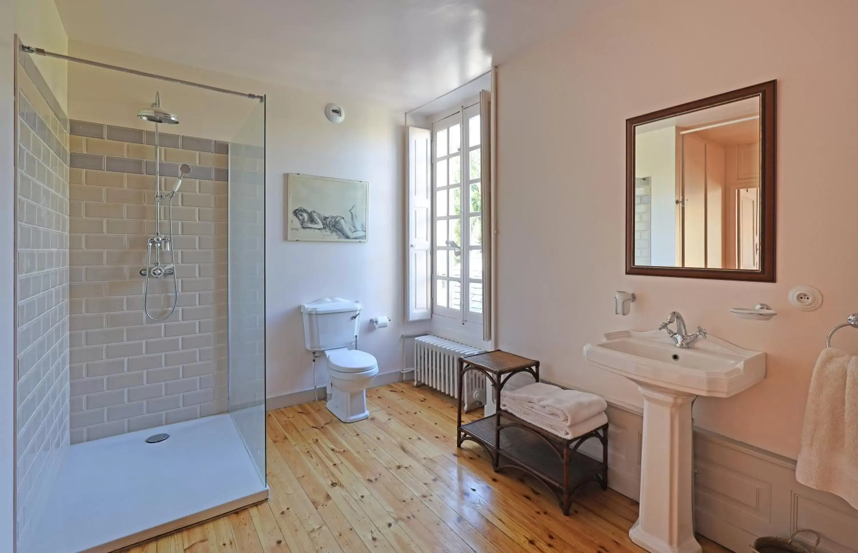 Shower, Bathroom in Château de la Huberdière