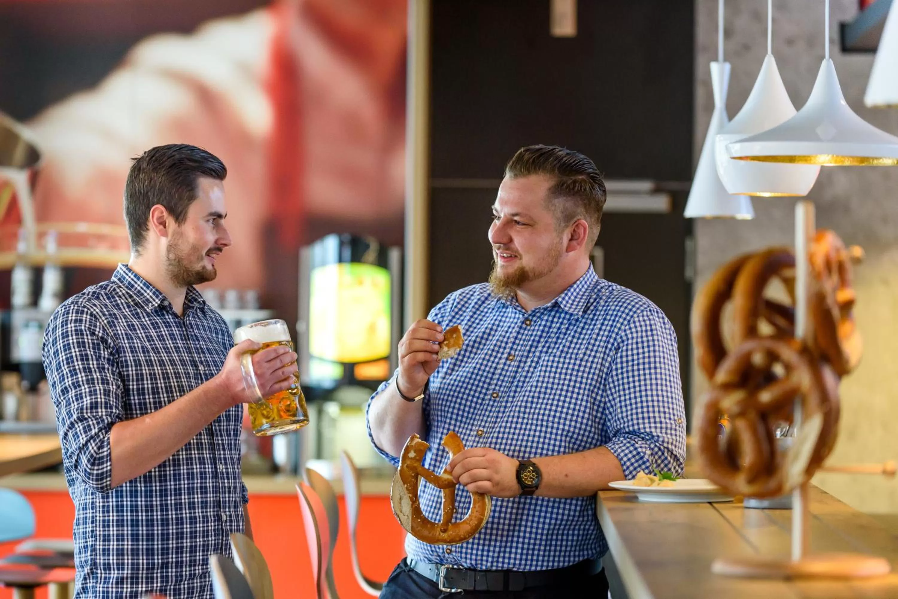 People in ibis Hotel München Messe