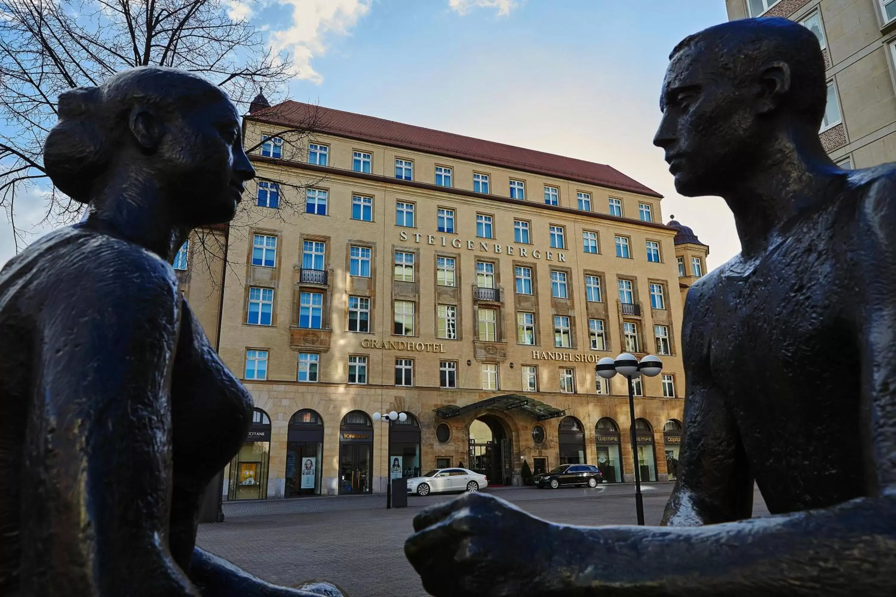 Facade/entrance in Steigenberger Icon Grandhotel Handelshof Leipzig