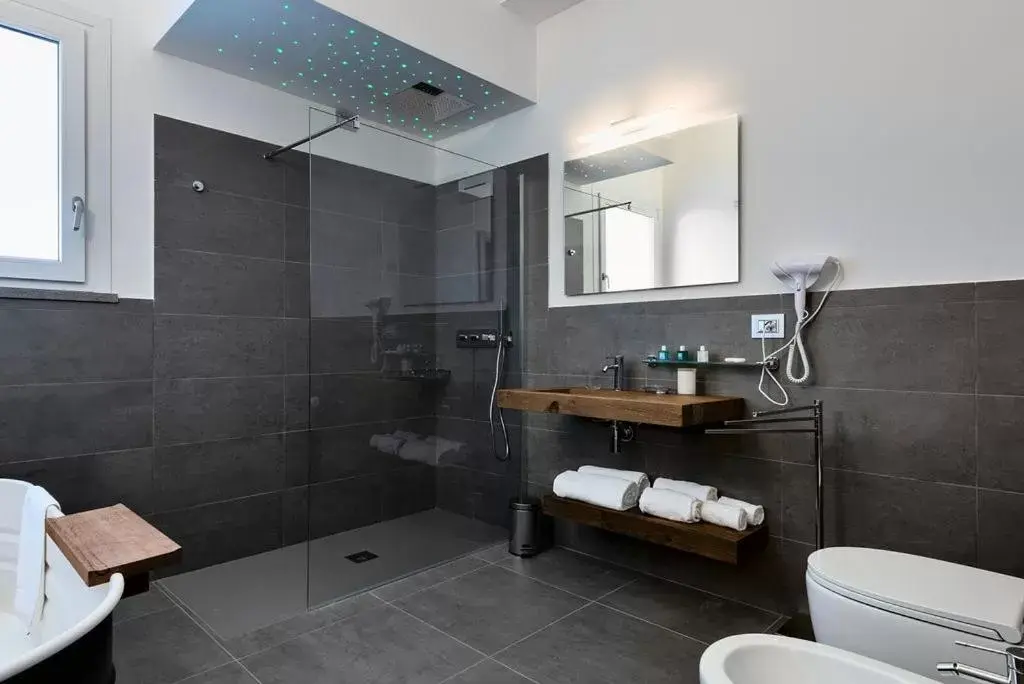 Shower, Bathroom in nautilus b&b suite design