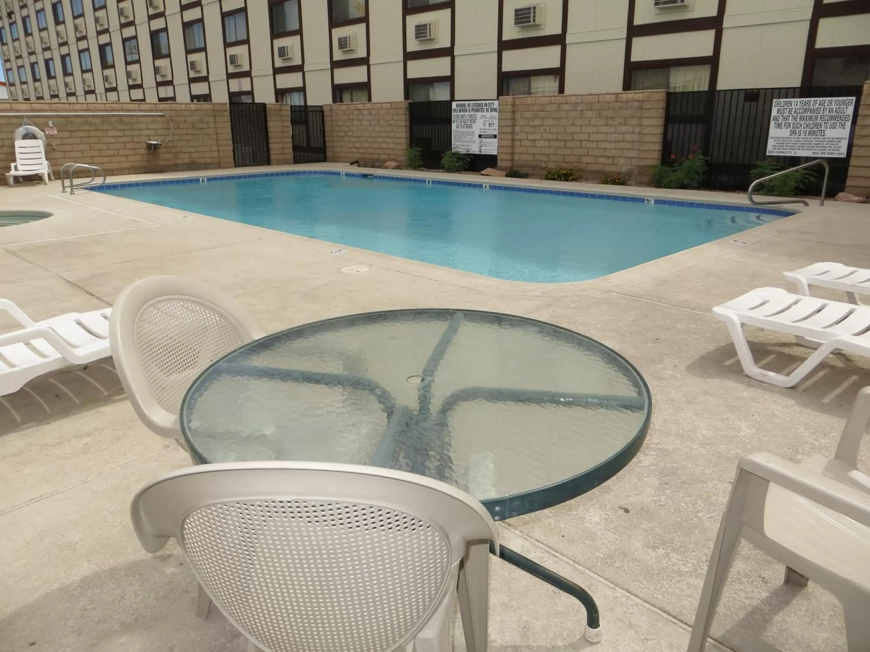 Pool view, Swimming Pool in Longhorn Boulder Highway