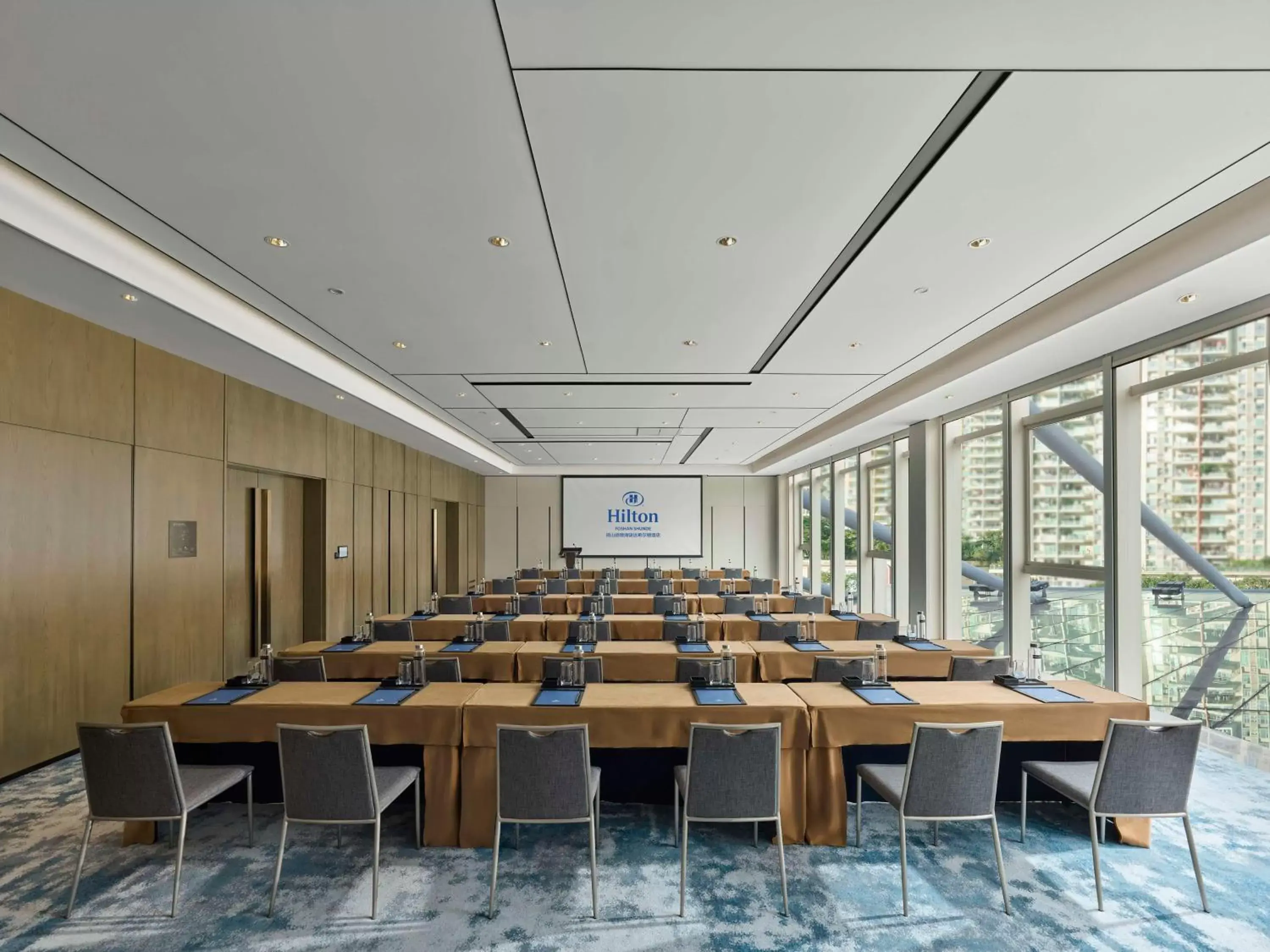 Meeting/conference room in Hilton Foshan Shunde