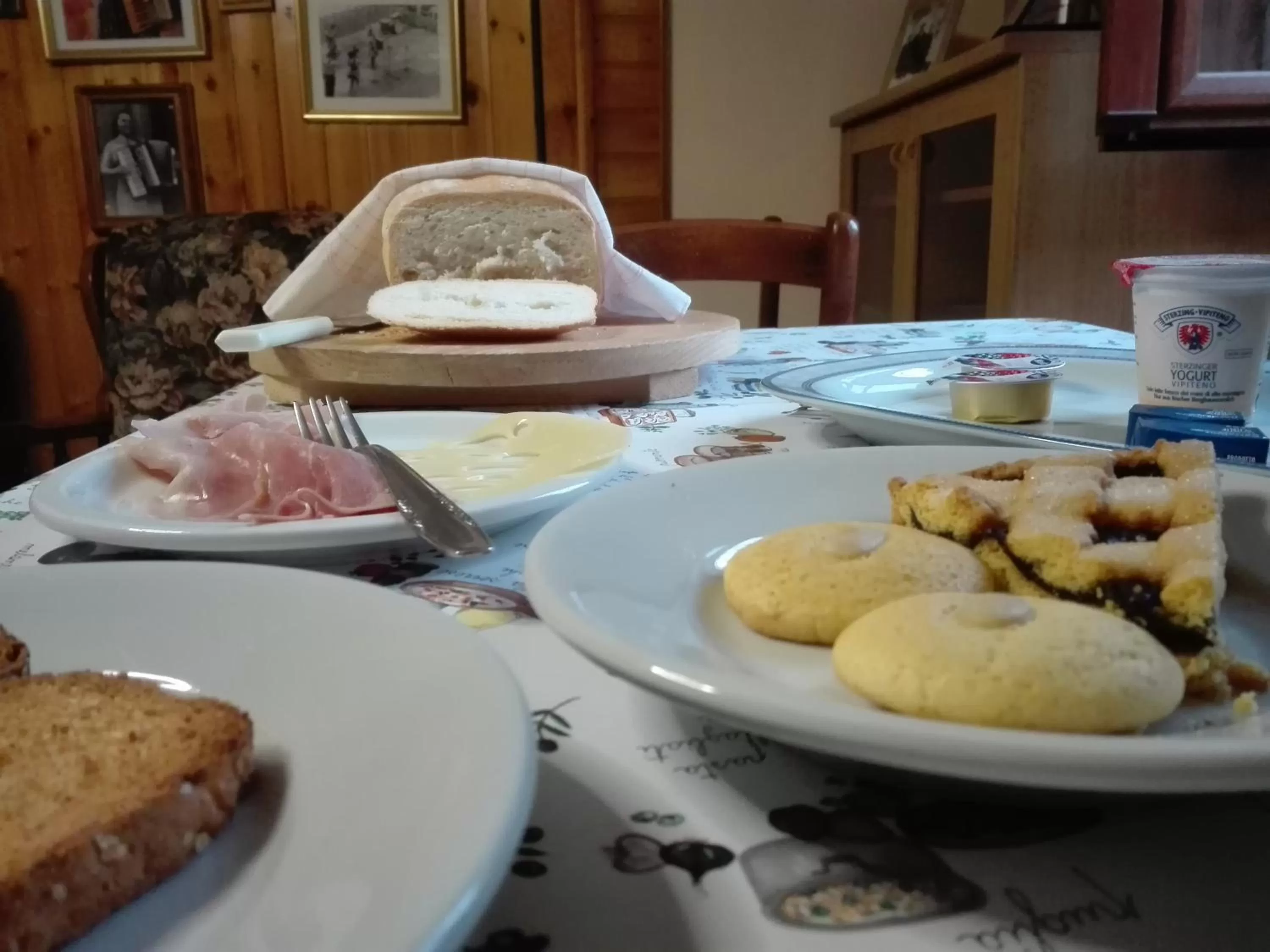 Italian breakfast in B&B "Il Cantastorie" Casa Molinari-Boldrini - Room & breakfast