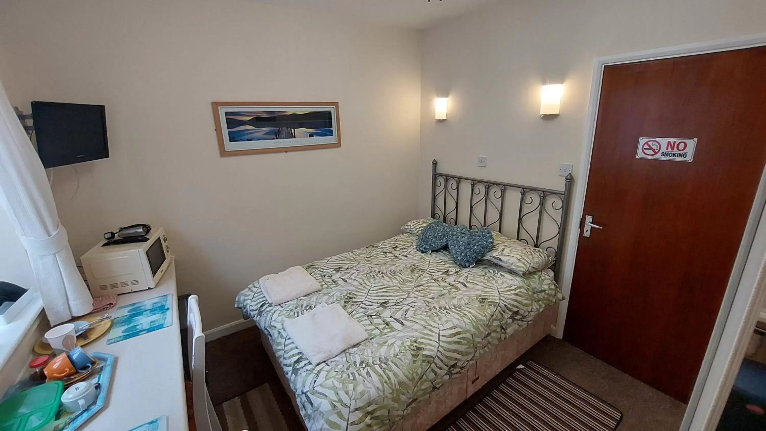 Standard Double Room in Tennyson Lodge Standard Double Room in Tennyson Lodge