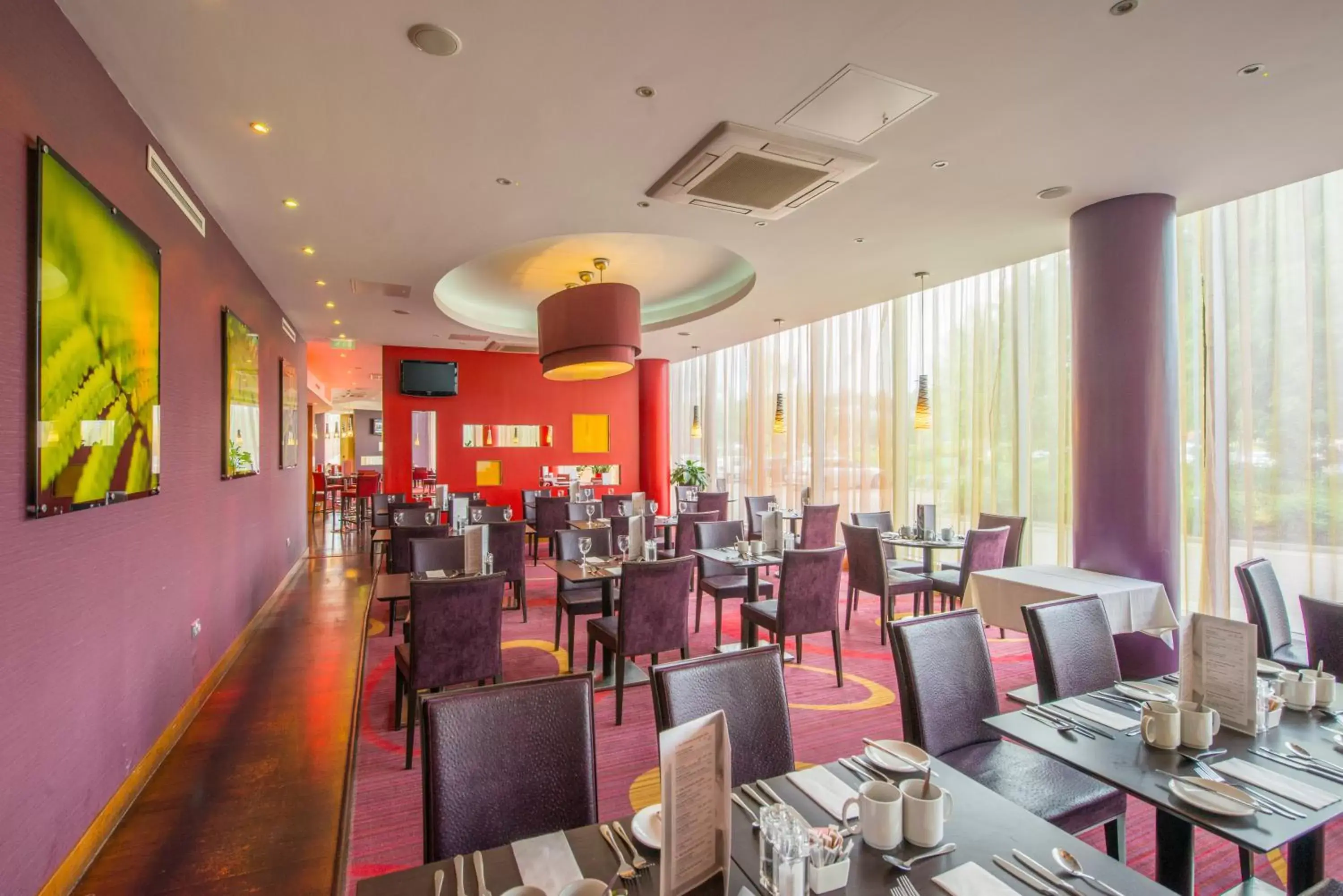 Restaurant/Places to Eat in Holiday Inn Norwich City, an IHG Hotel