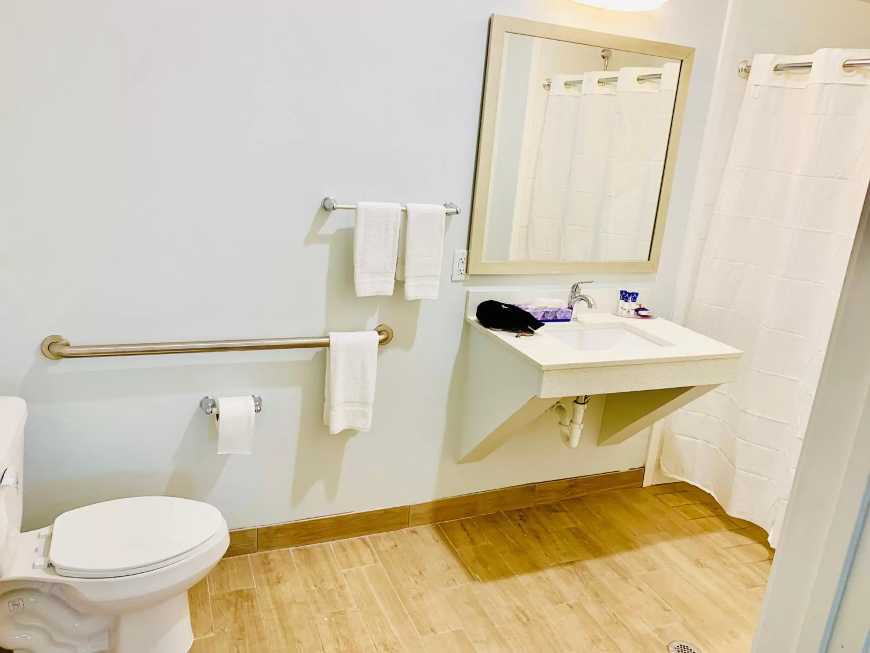 Bathroom in Americas Best Value Inn & Suites Porter North Houston