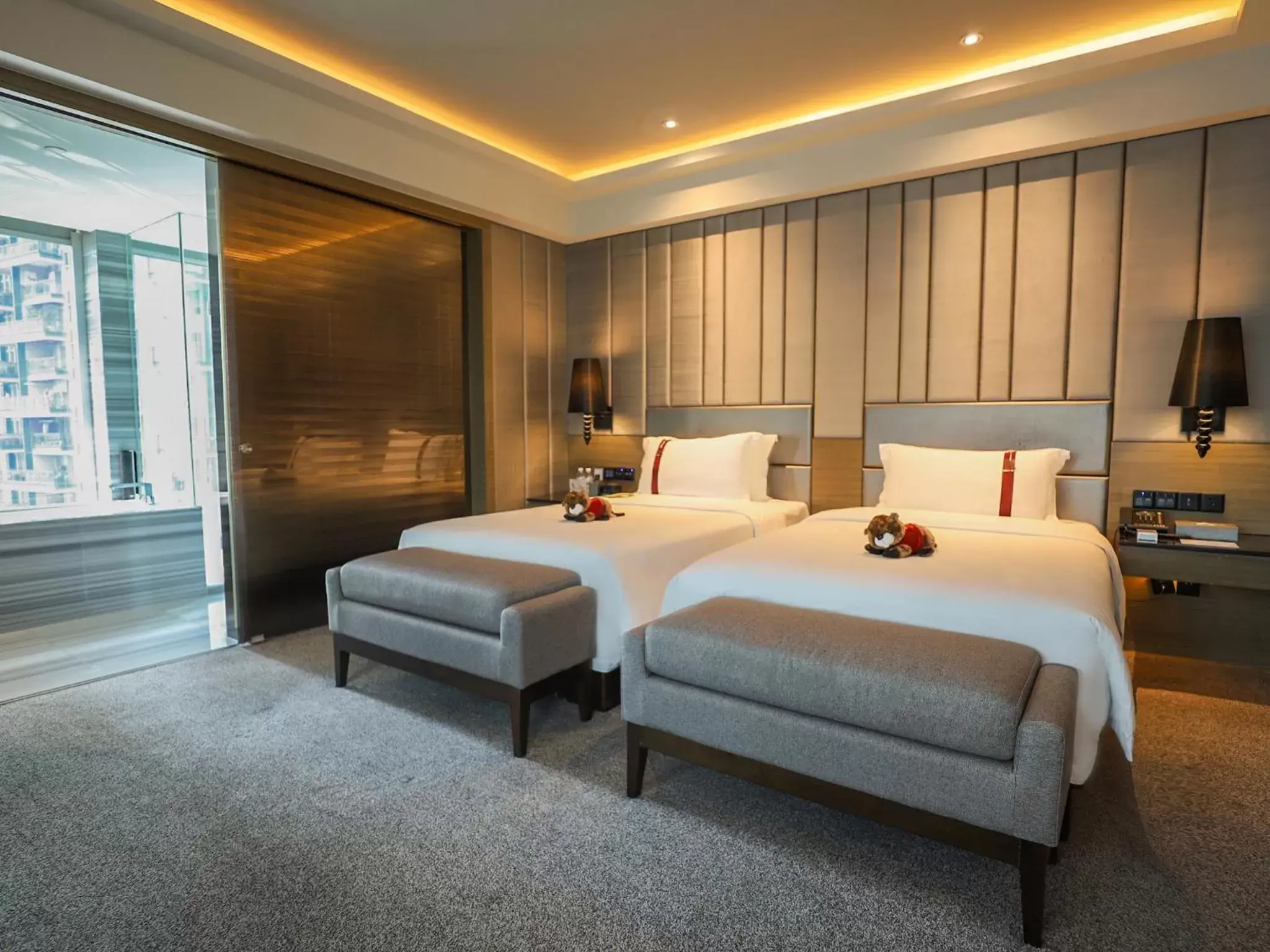 Bed in Rhombus Park Aura Chengdu Hotel