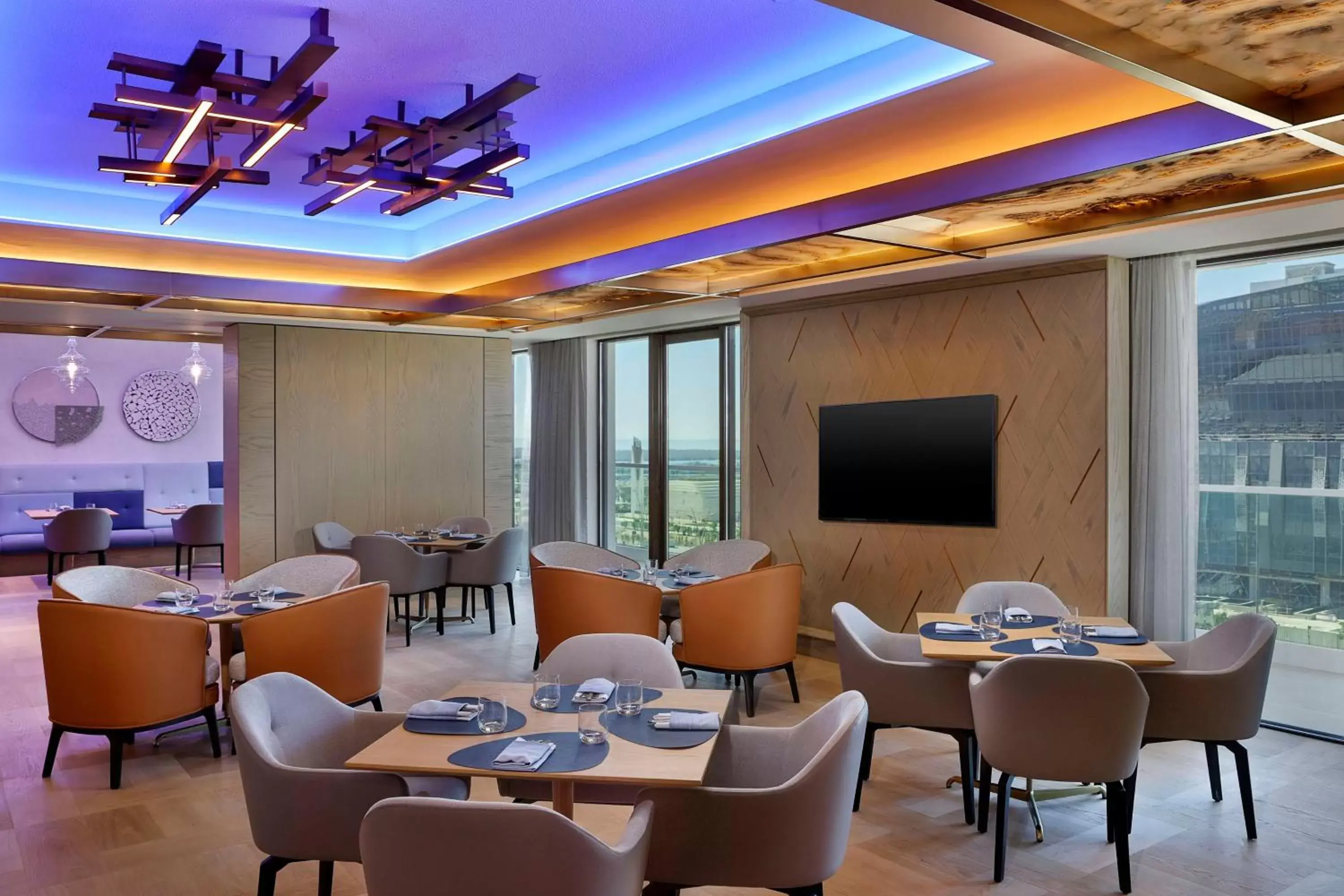 Property building, Restaurant/Places to Eat in Hilton Abu Dhabi Yas Island