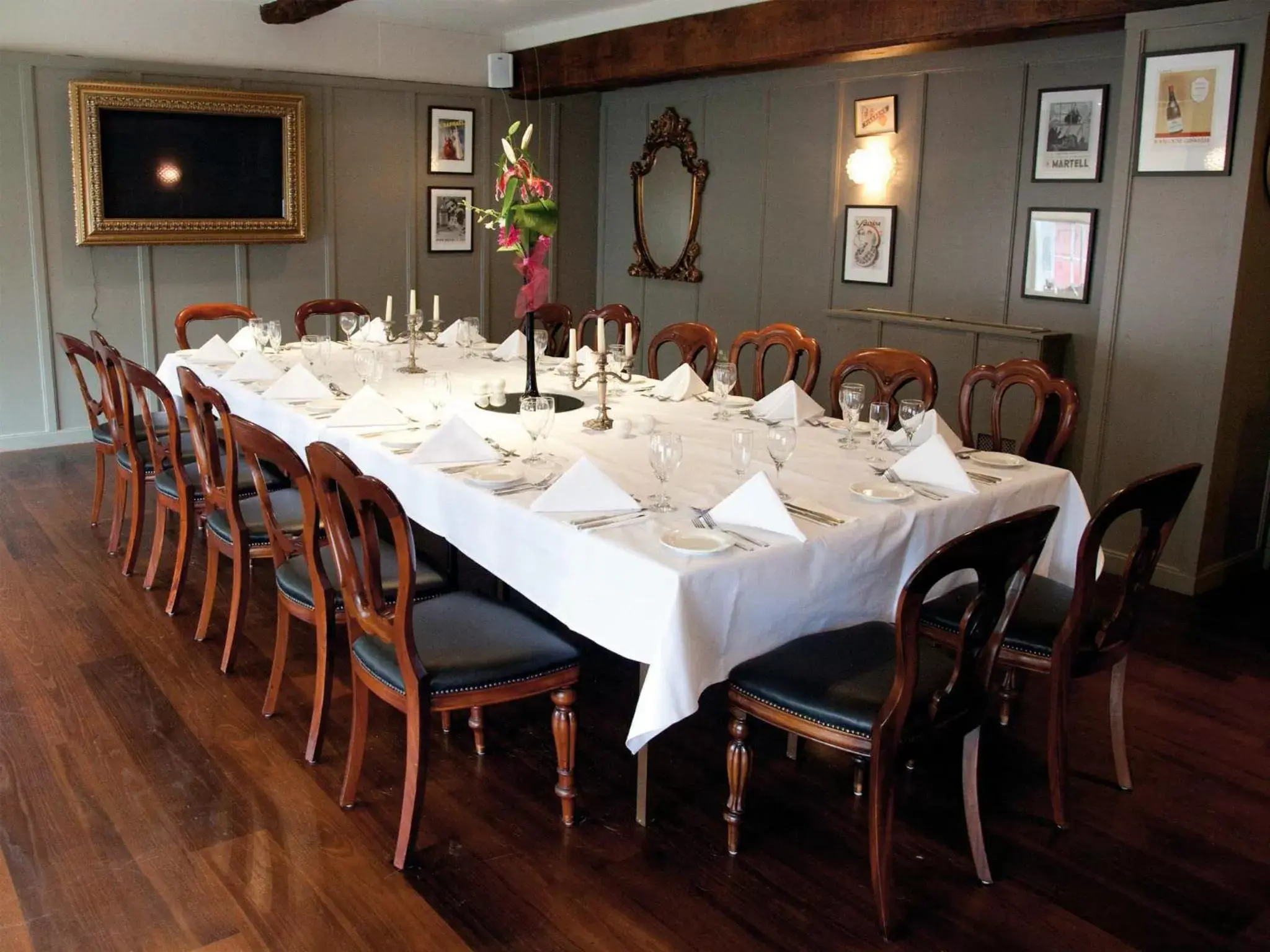 Banquet/Function facilities, Restaurant/Places to Eat in Swan's Nest Hotel