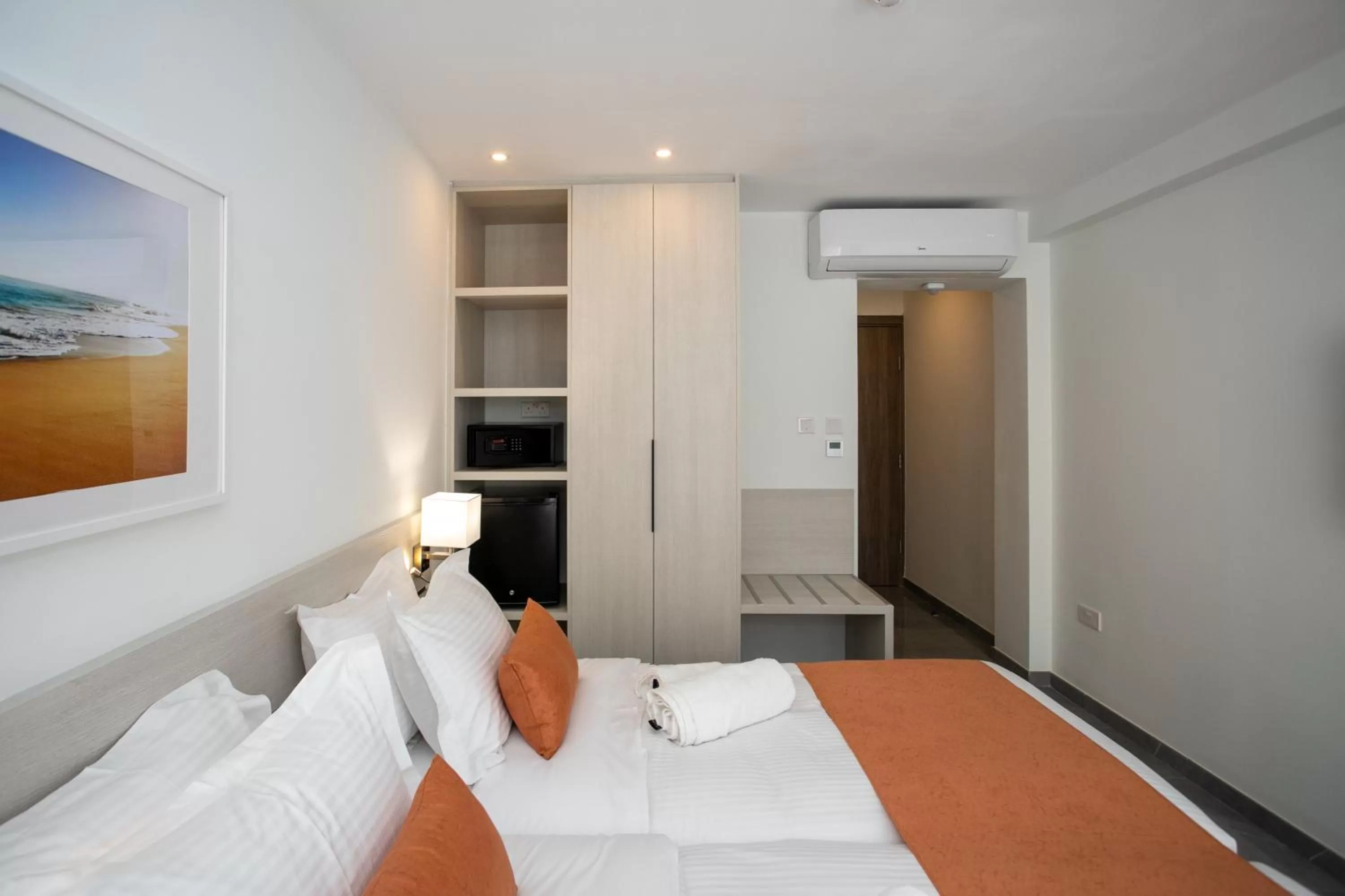 Bedroom, Bed in Best Western Plus Larco Hotel