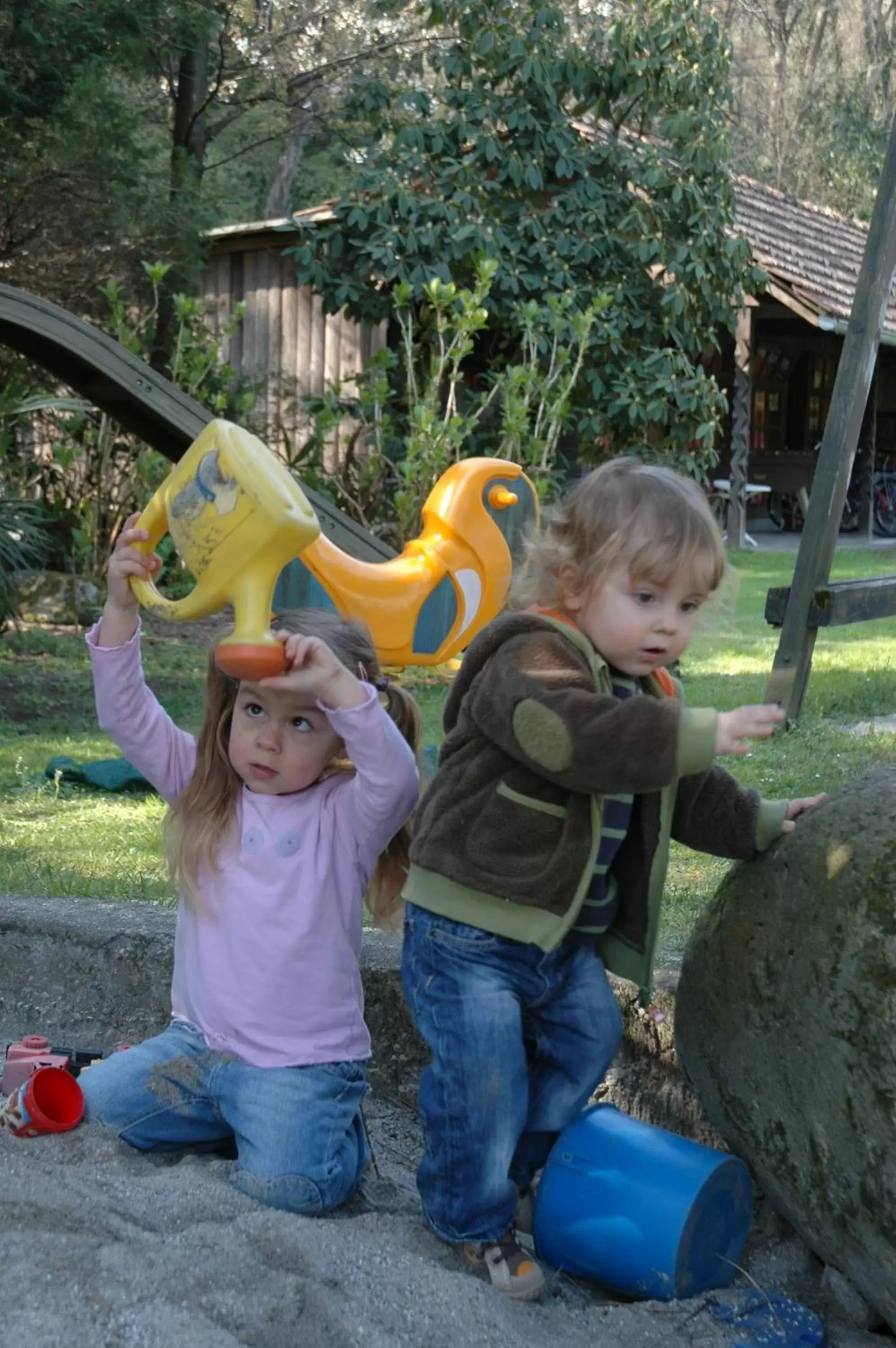 Children play ground, Children in Garni Villa Siesta Park