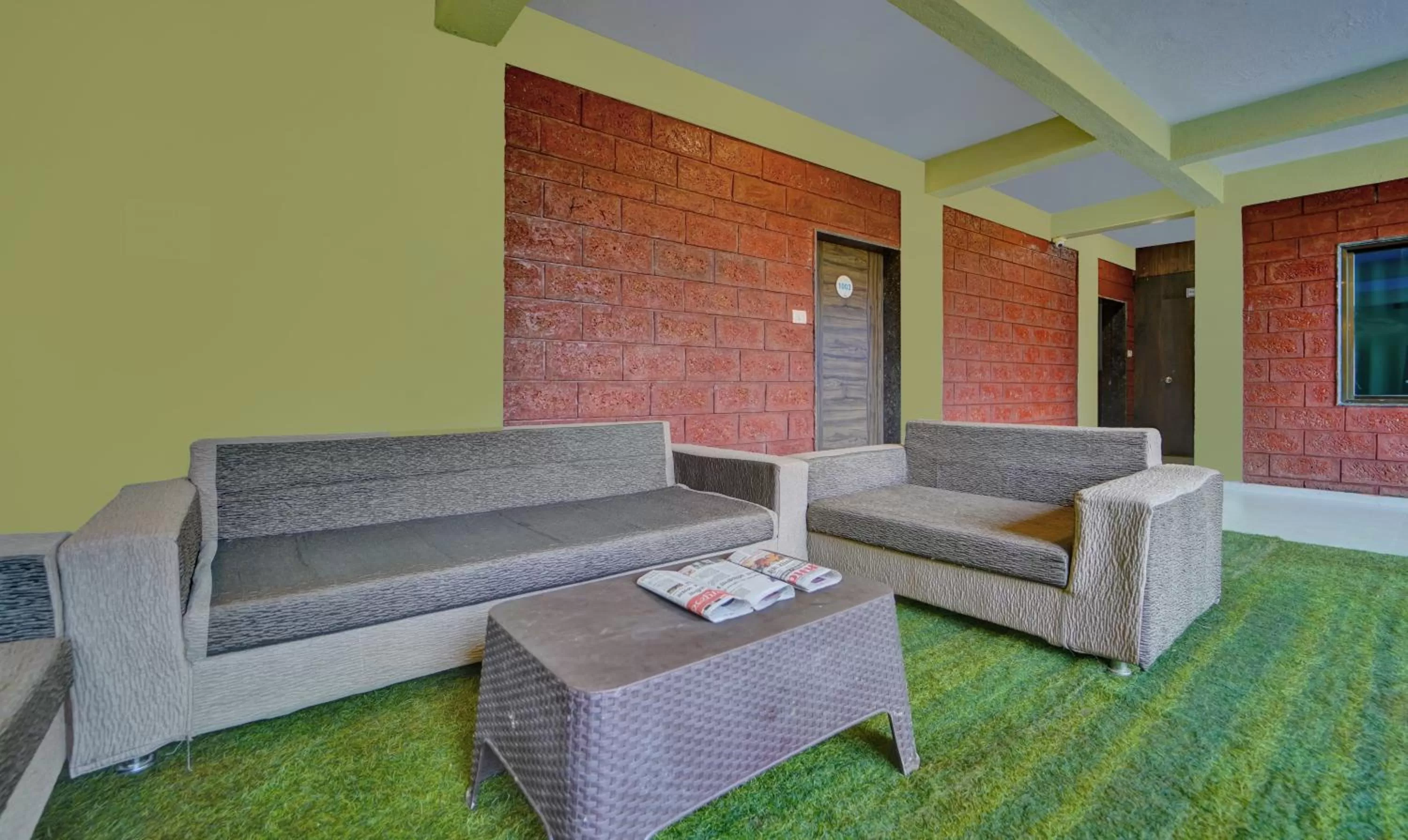 Seating Area in Treebo Trend Iceberg