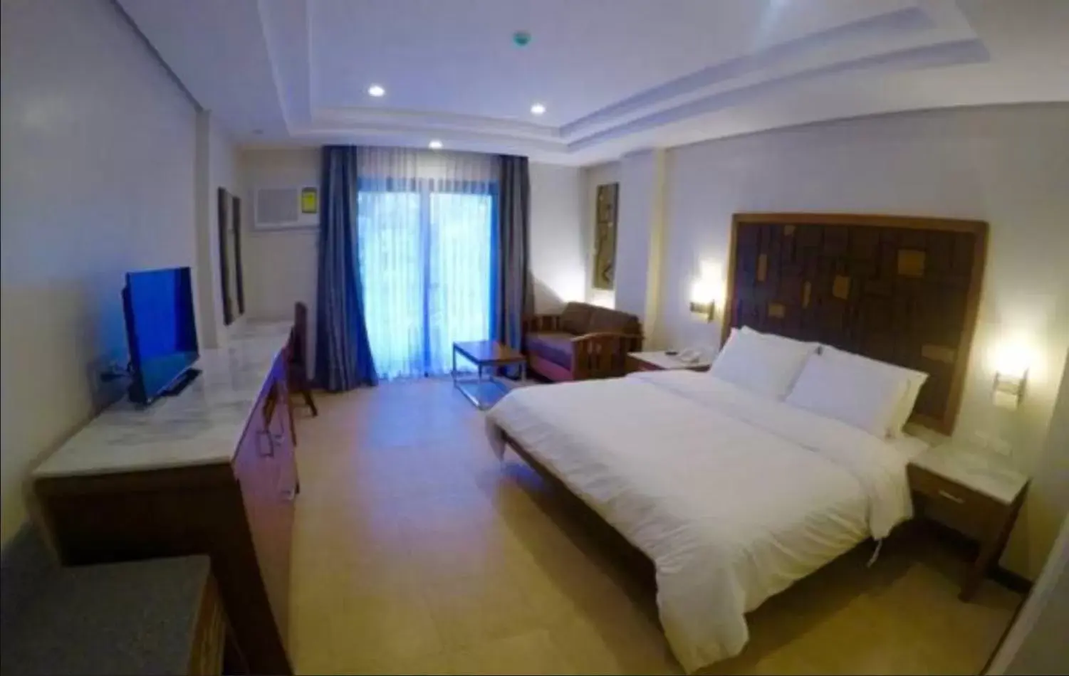 Bedroom, Bed in MO2 Lagoon Coron Bedroom, Bed in MO2 Lagoon Coron