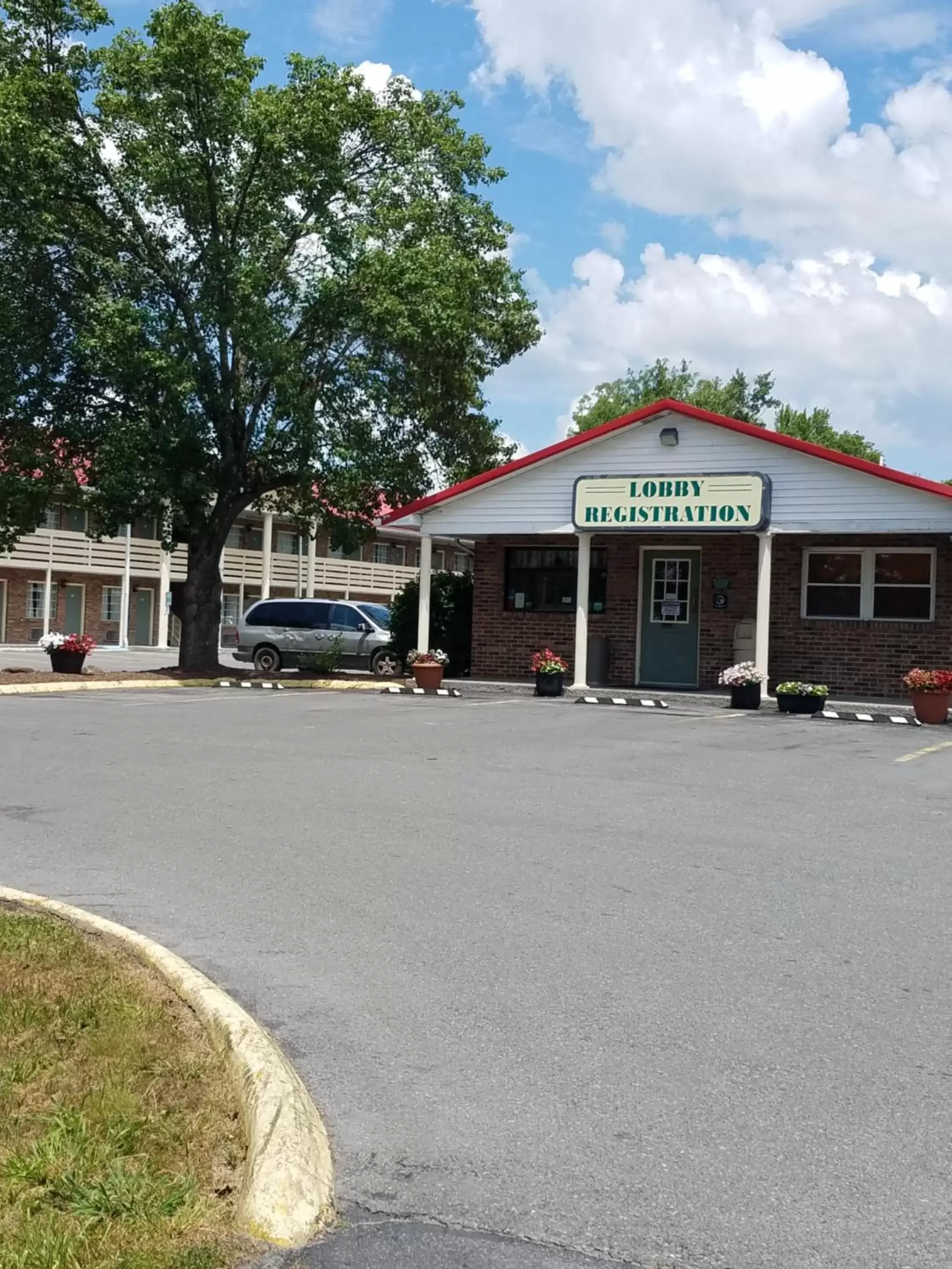 Property building in Quality Inn New River Gorge