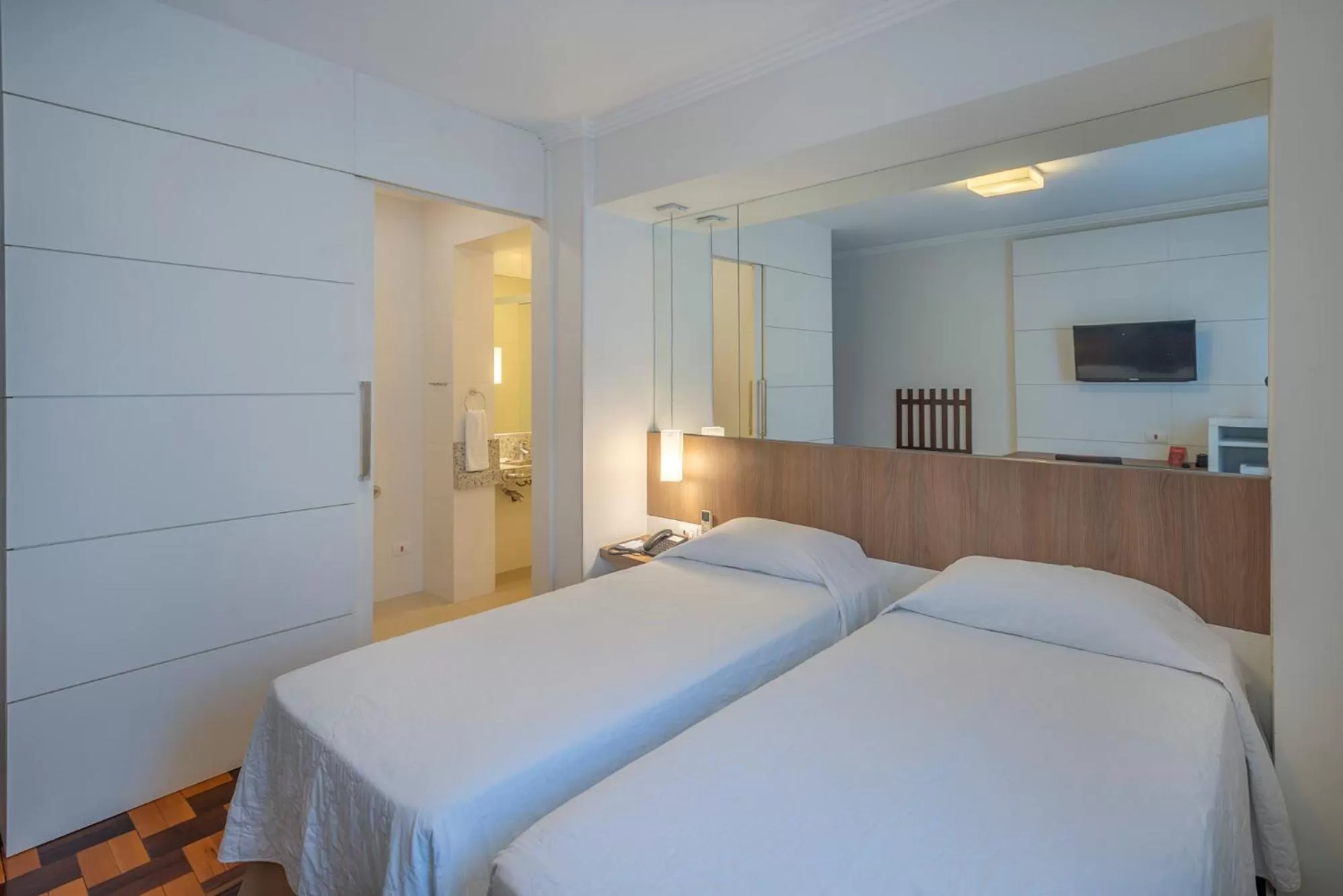 Bed in Hotel Glória Blumenau