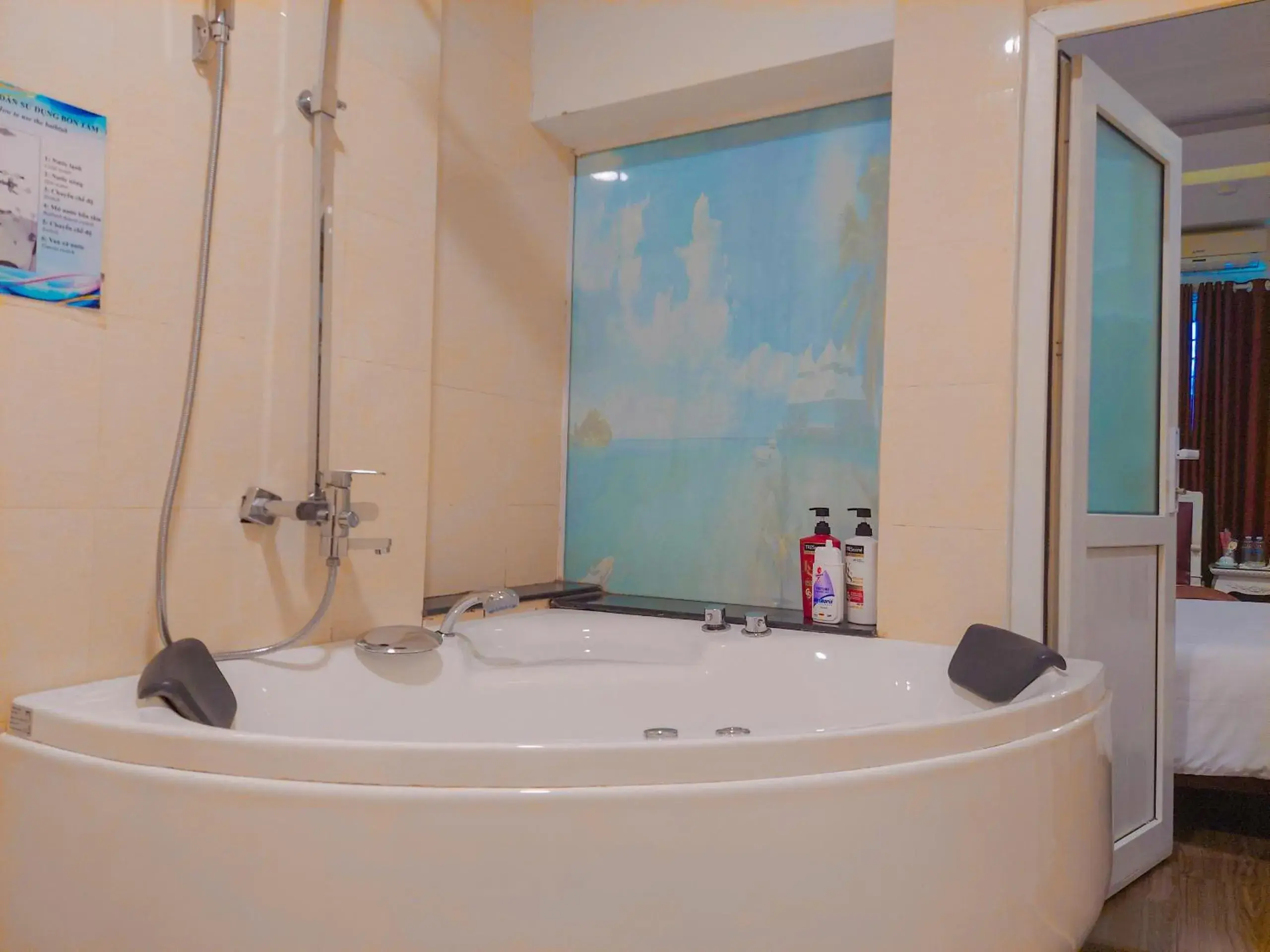 Bathroom in A25 Hotel - Dịch Vọng Hậu