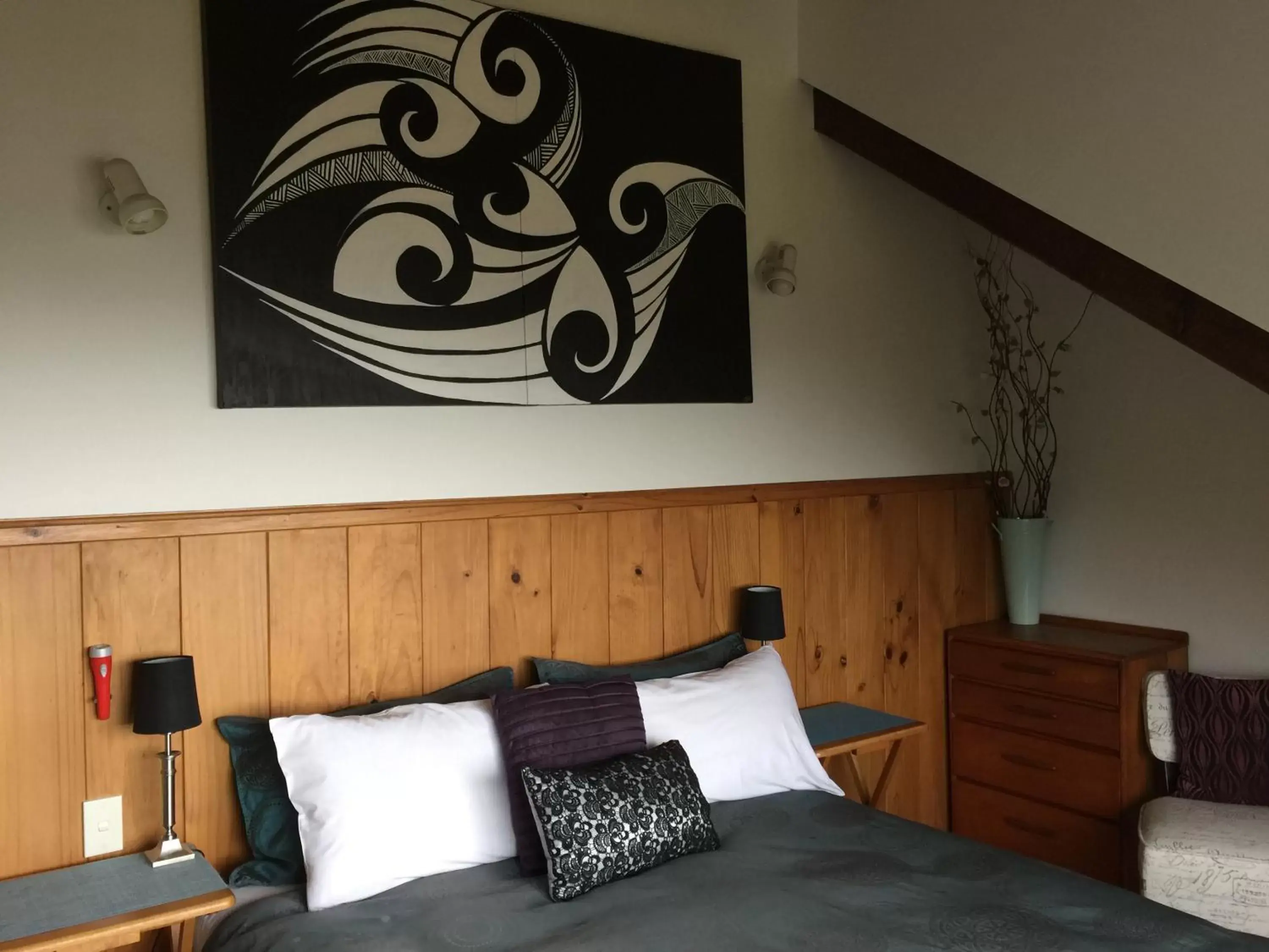 Decorative detail, Bed in Grafton Cottage & Chalets