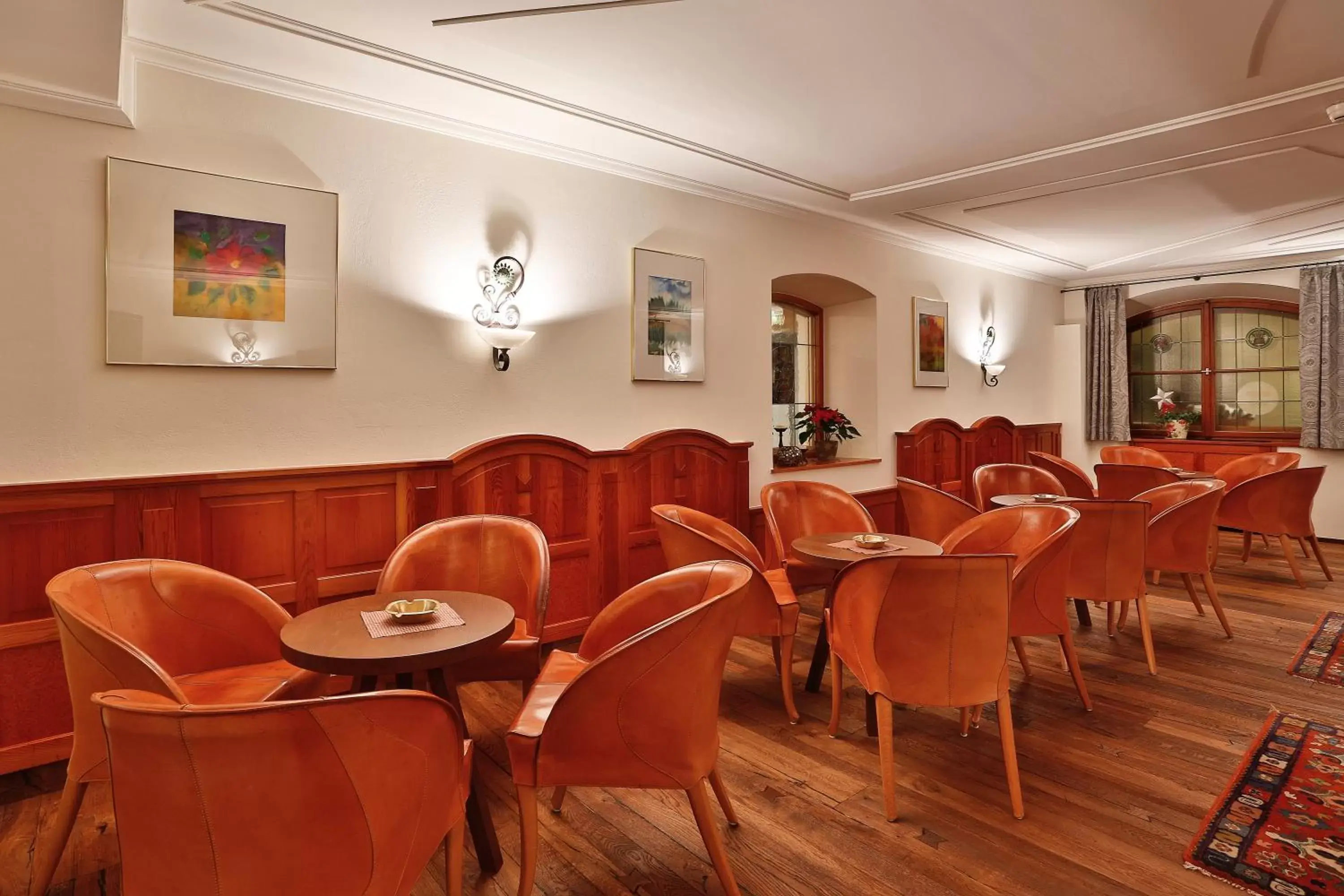 Lounge or bar, Restaurant/Places to Eat in Hotel Zum Mohren