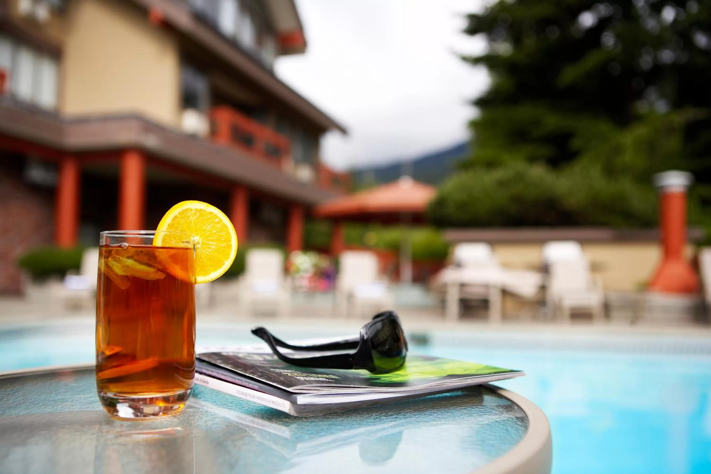 Swimming pool in Whistler Village Inn & Suites