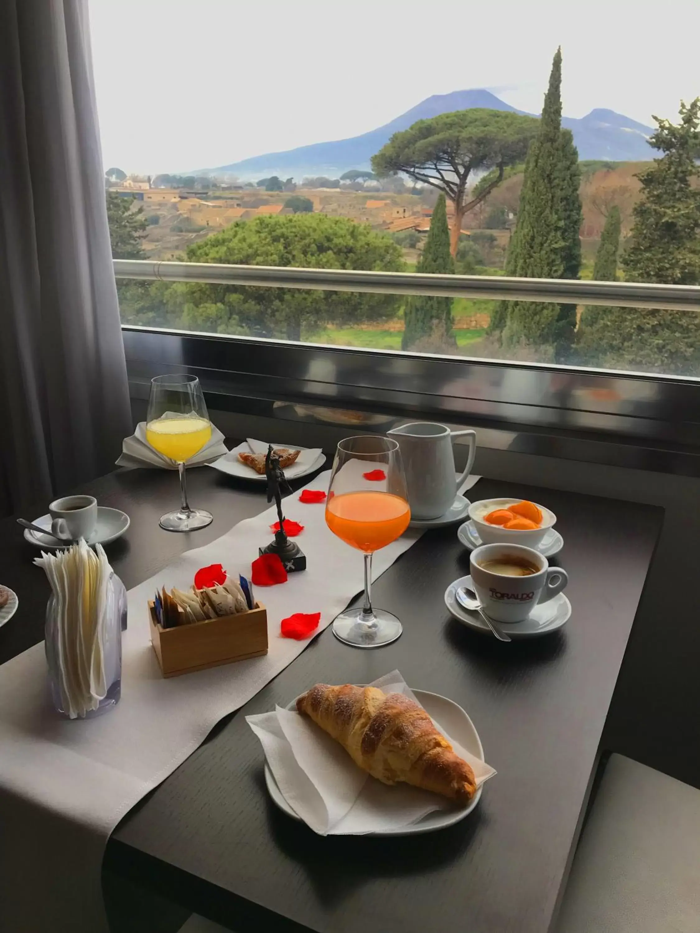 Food and drinks, Breakfast in Hotel del Sole