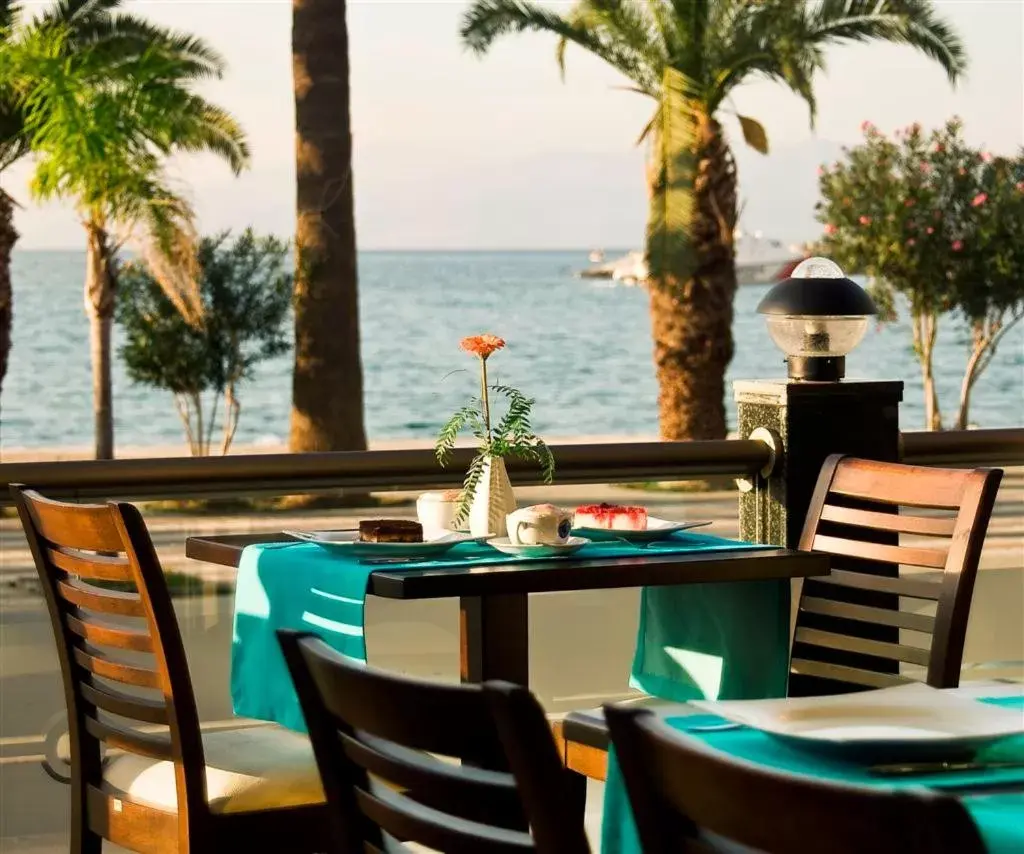 Balcony/Terrace, Restaurant/Places to Eat in Hotel Ilayda
