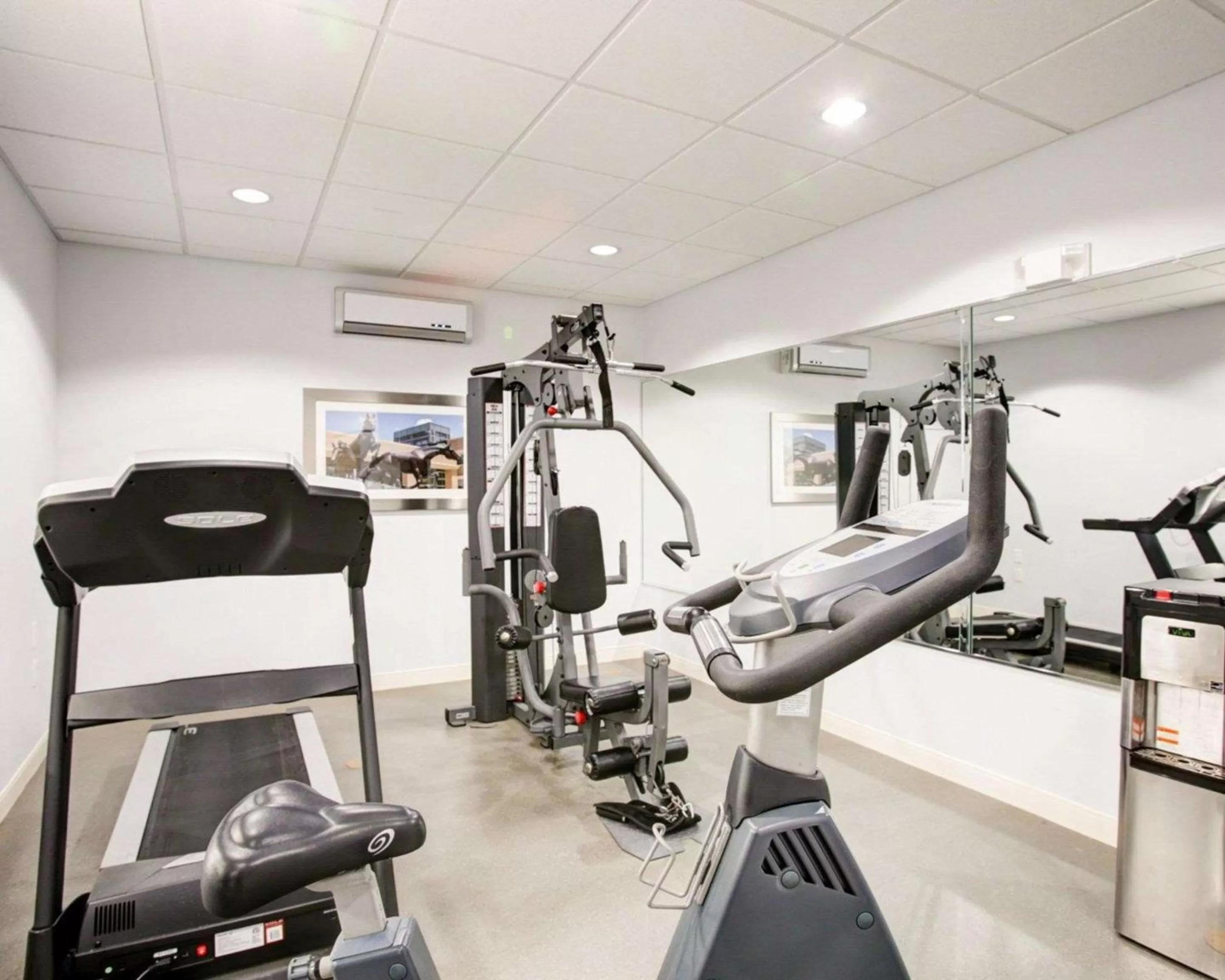 Fitness centre/facilities in Quality Inn & Suites Bryan-College Station