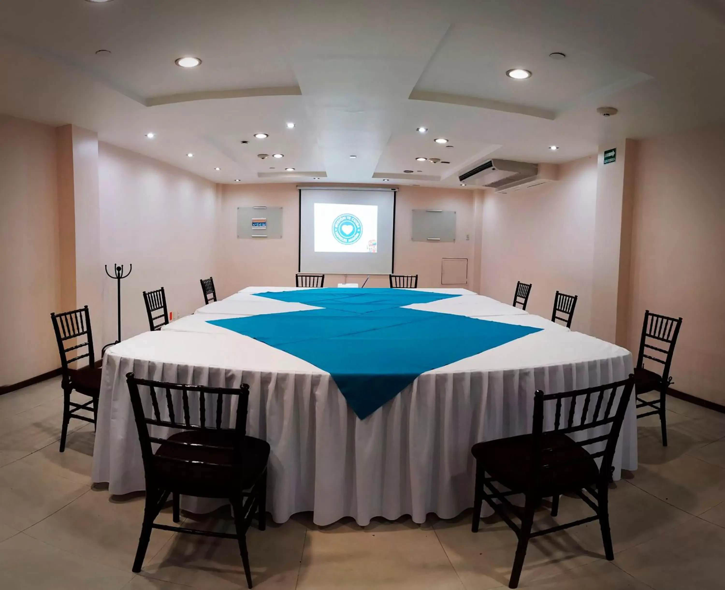 Meeting/conference room in Mision Express Pachuca