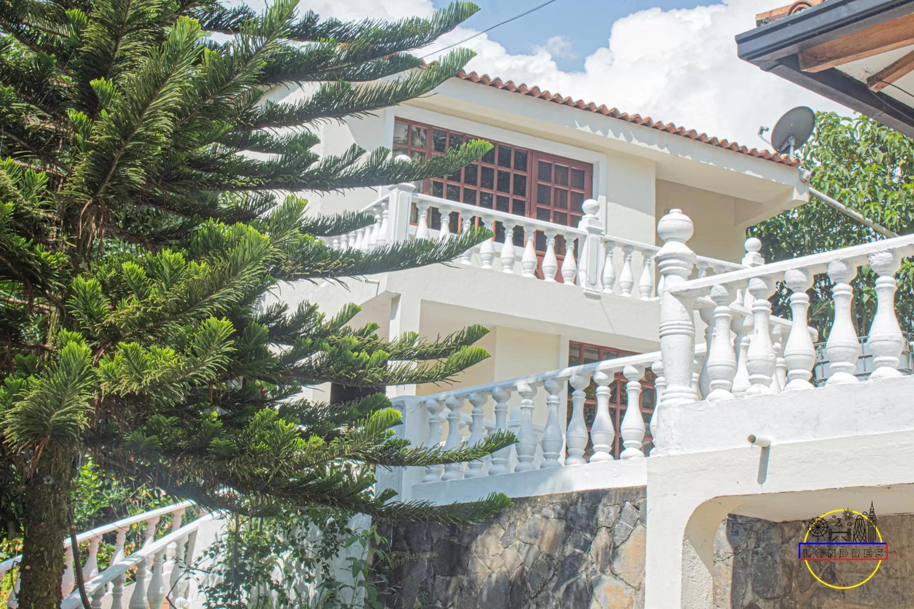 Property building in Hotel Finca Londres