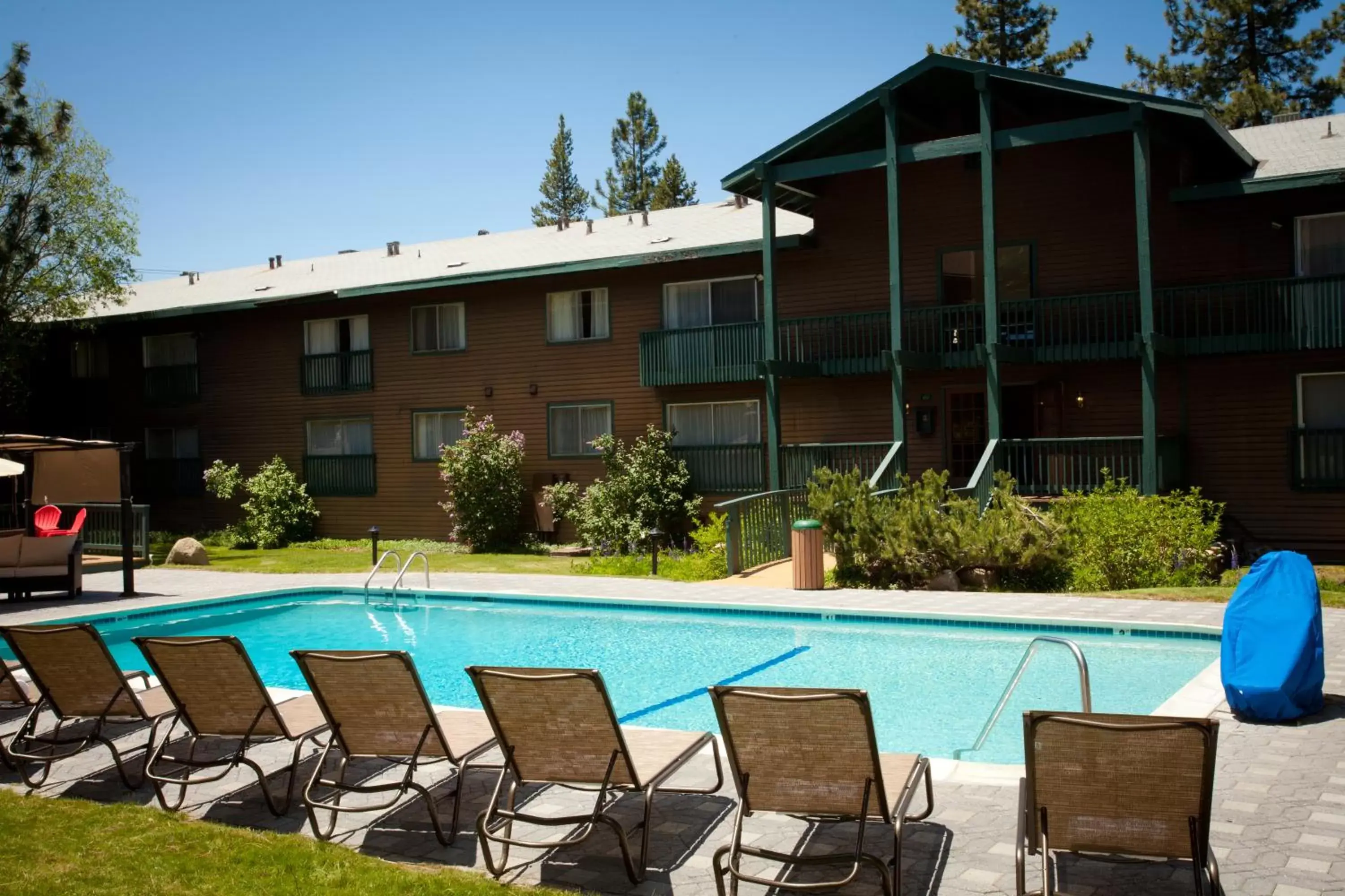 Property building, Swimming Pool in Forest Suites Resort at the Heavenly Village