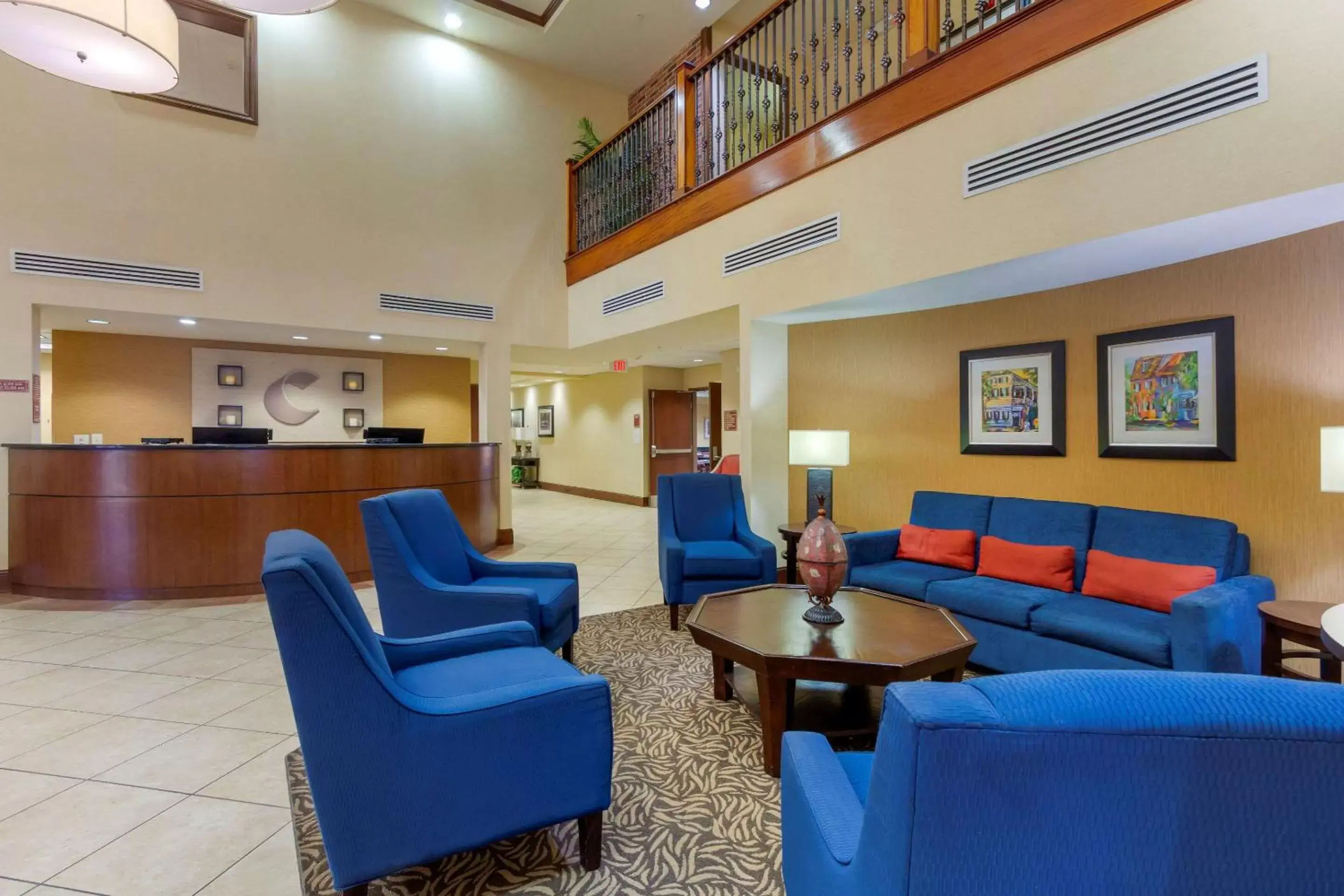 Lobby or reception, Lobby/Reception in Comfort Suites Charleston West Ashley