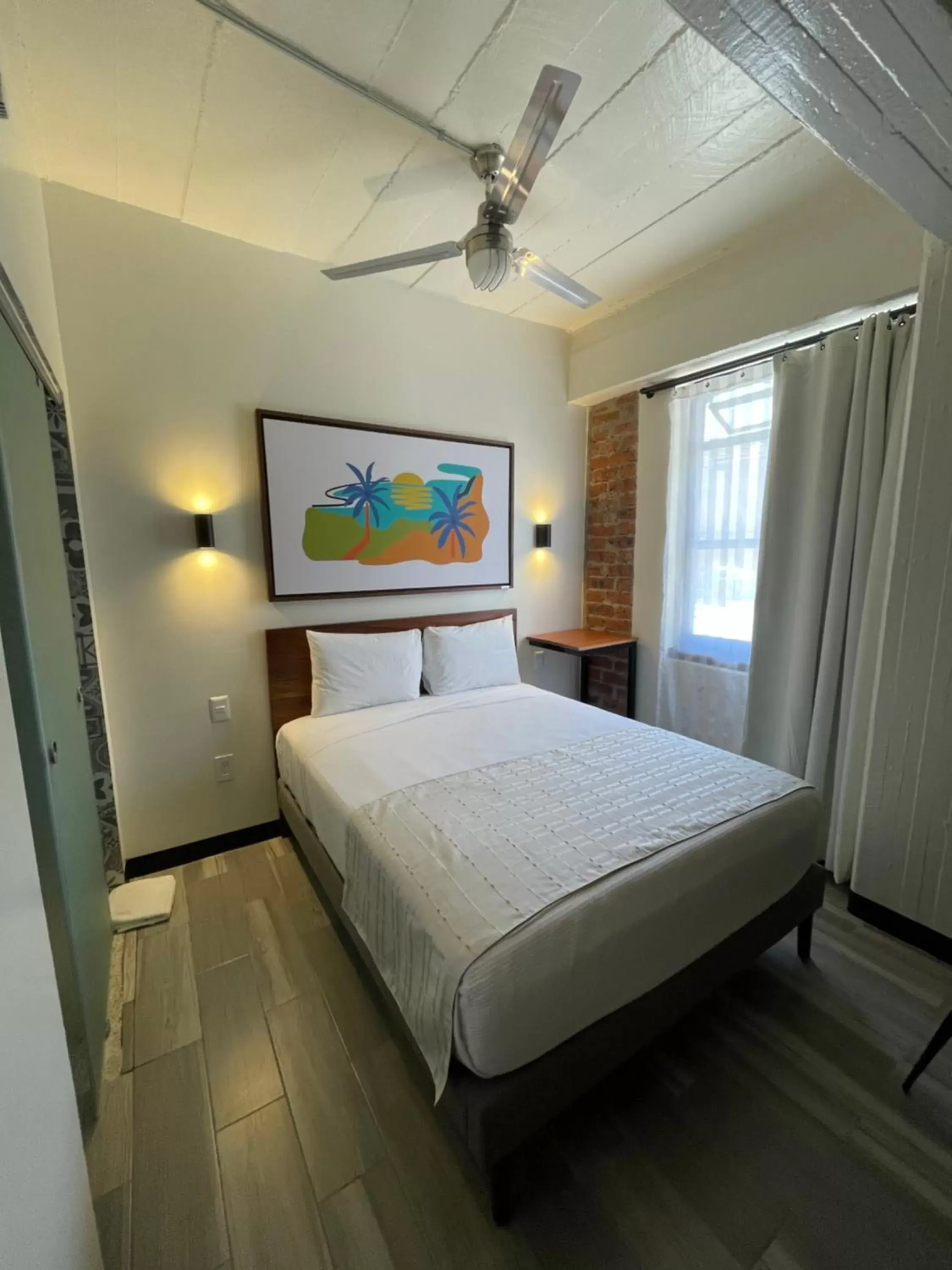 Economy Full Bed on Street - single occupancy in Joint Coworking Hotel Economy Full Bed on Street - single occupancy in Joint Coworking Hotel