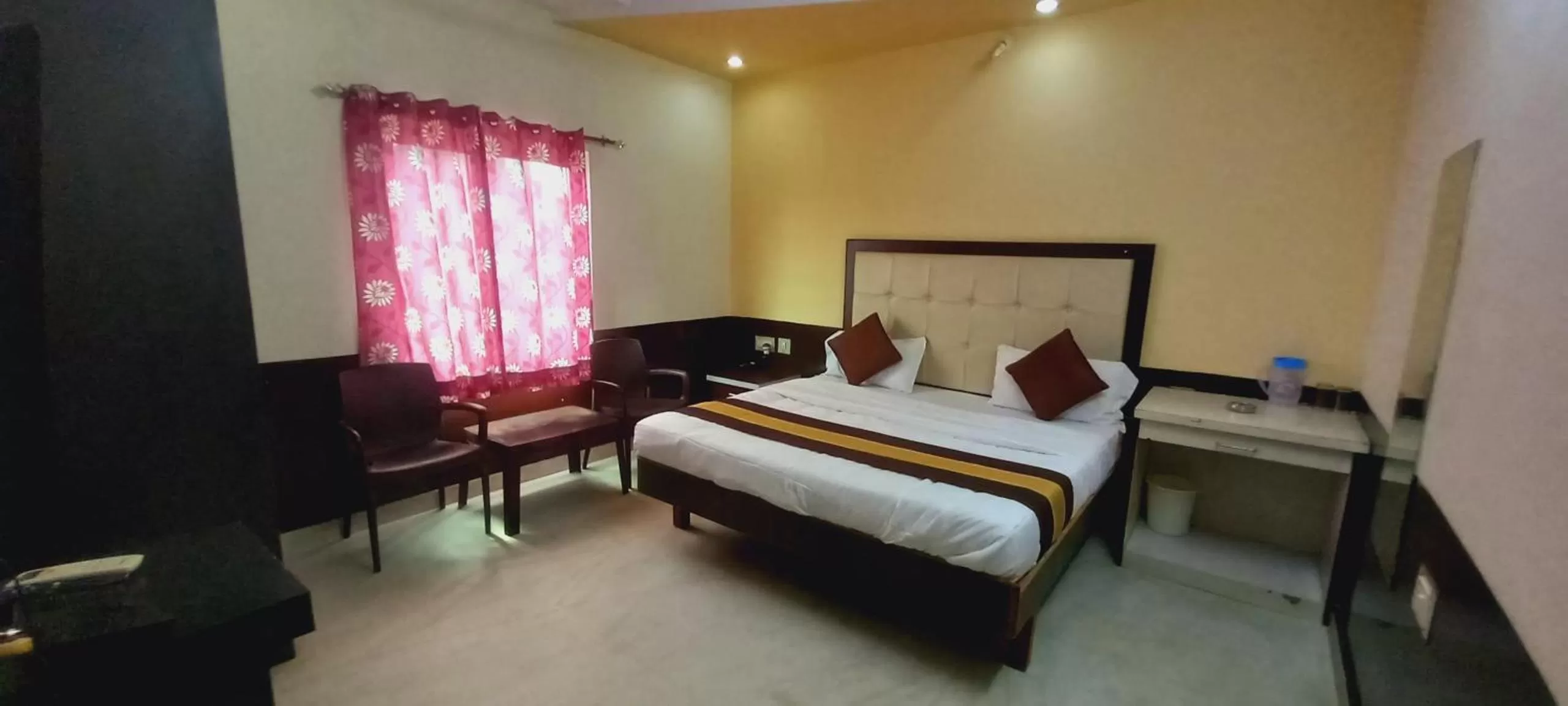 Bed in Sanjog Resort