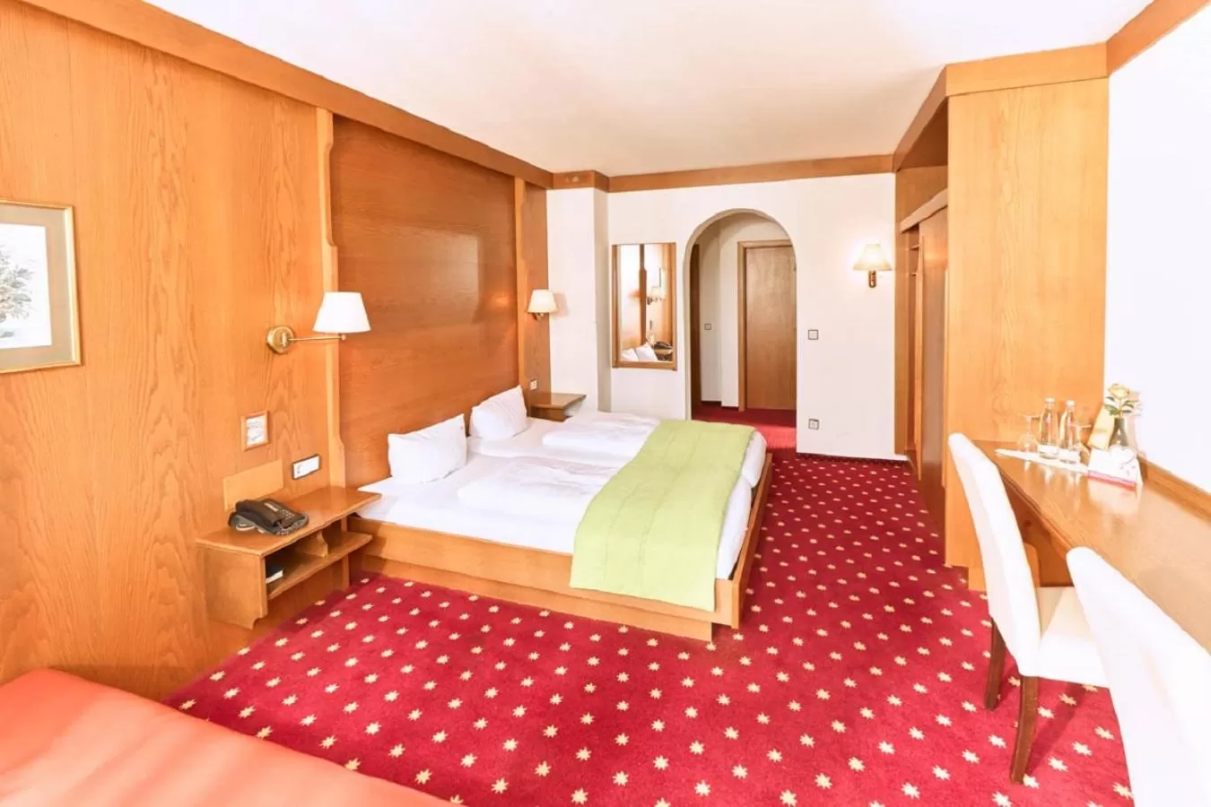 Photo of the whole room, Bed in Gasthof-Hotel Pietsch