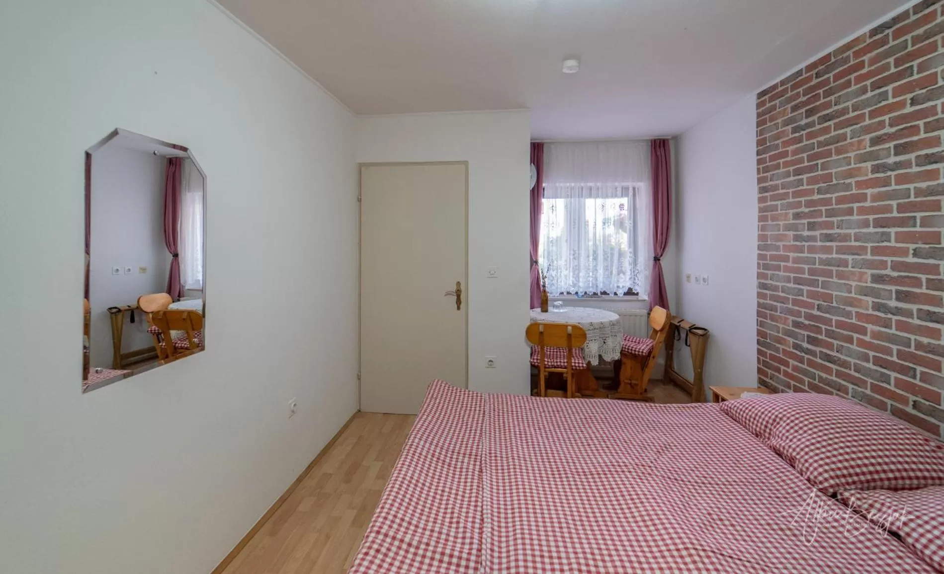 Budget Double Room - Ground Floor in Panorama B&B