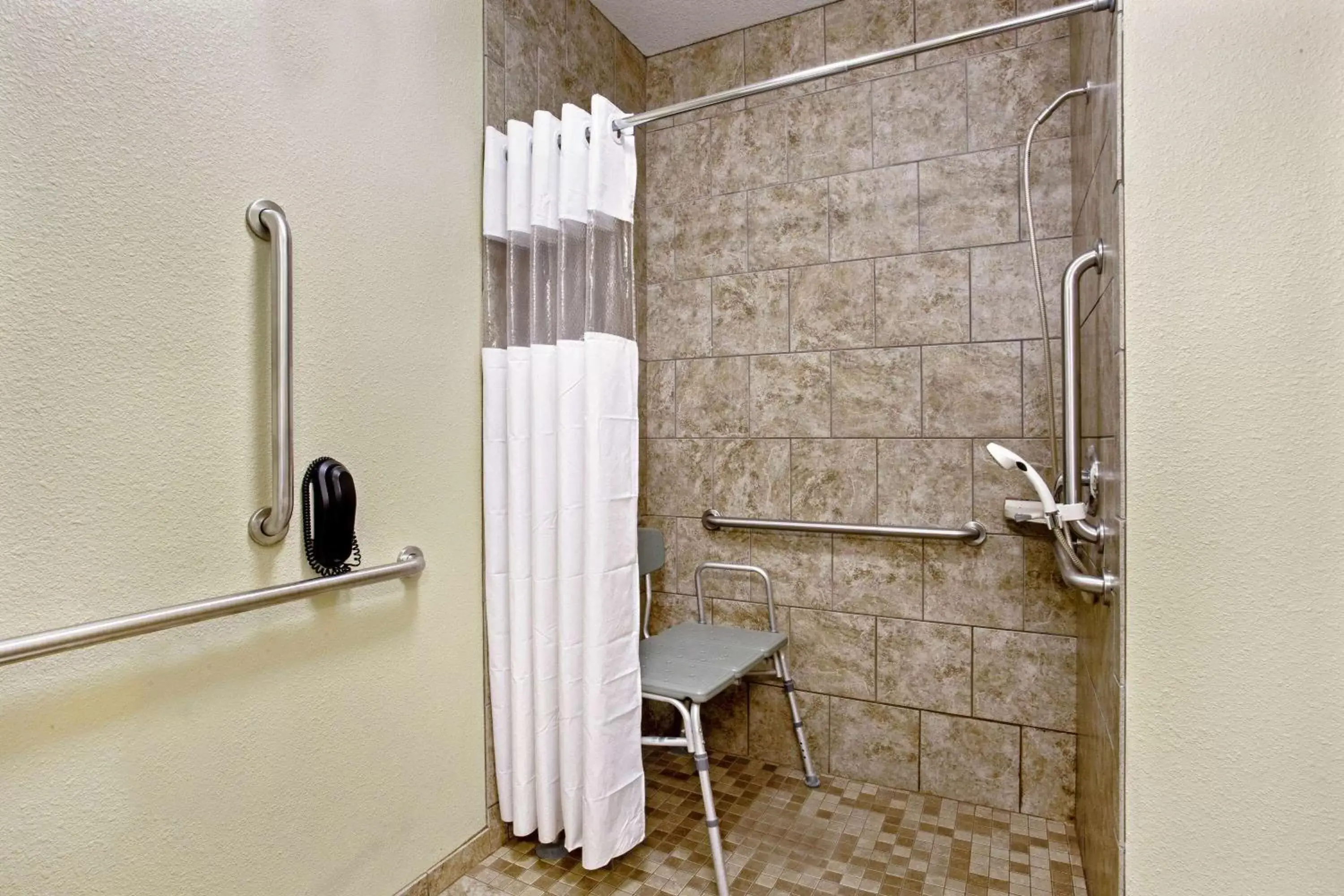 Shower, Bathroom in La Quinta by Wyndham Bismarck