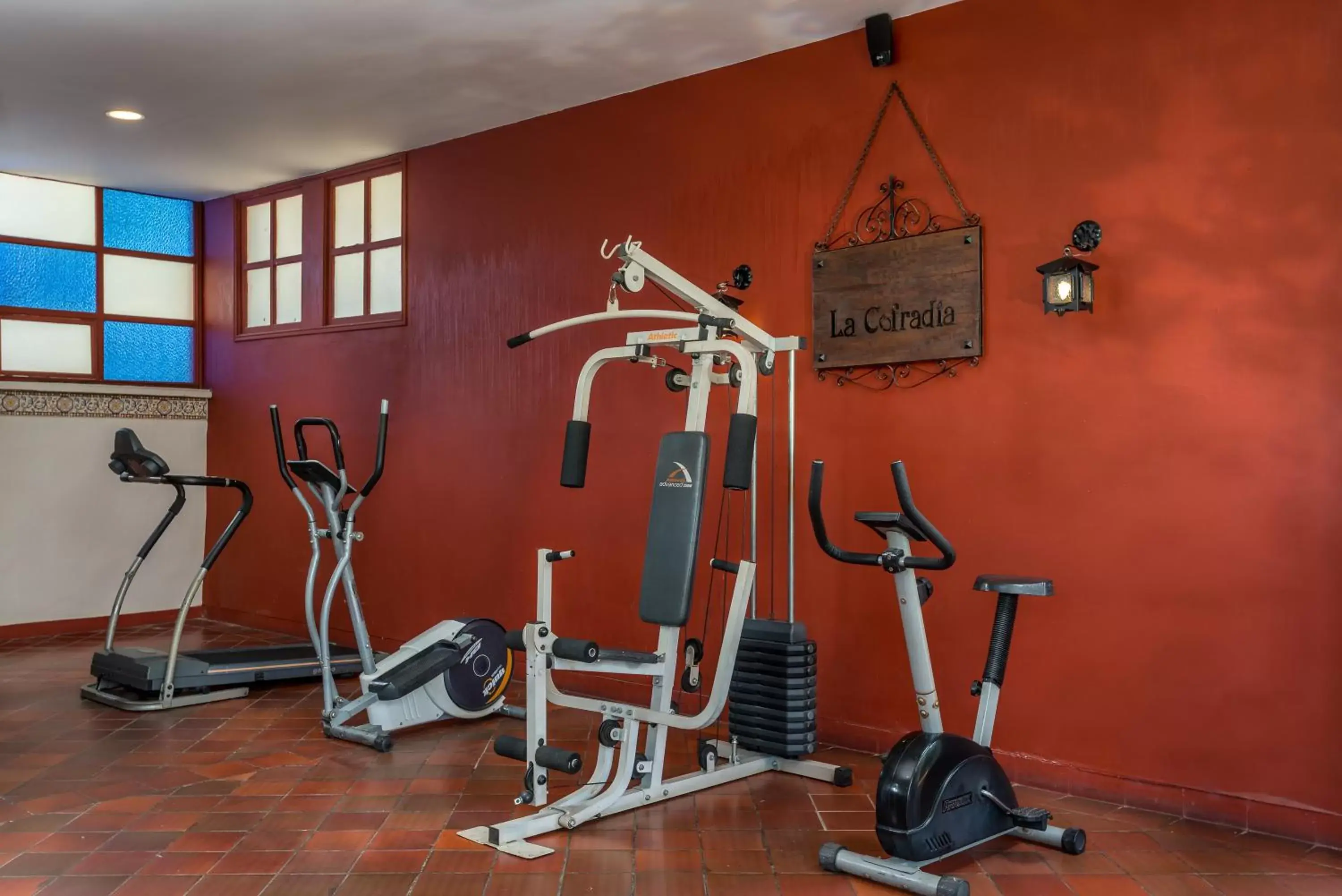 Fitness centre/facilities in Hotel Dann Monasterio Fitness centre/facilities in Hotel Dann Monasterio