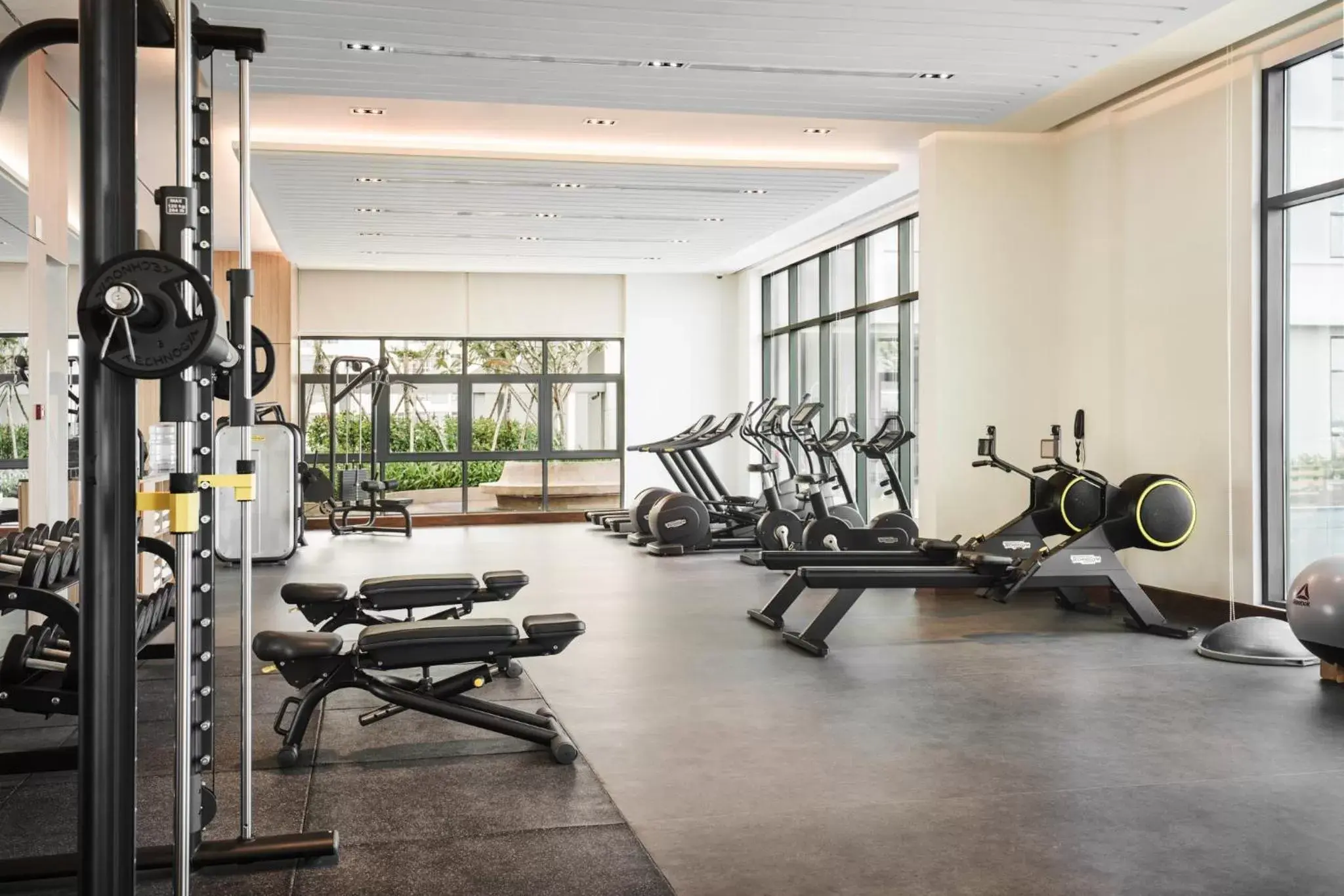 Fitness centre/facilities in Oakwood Residence Saigon Fitness centre/facilities in Oakwood Residence Saigon