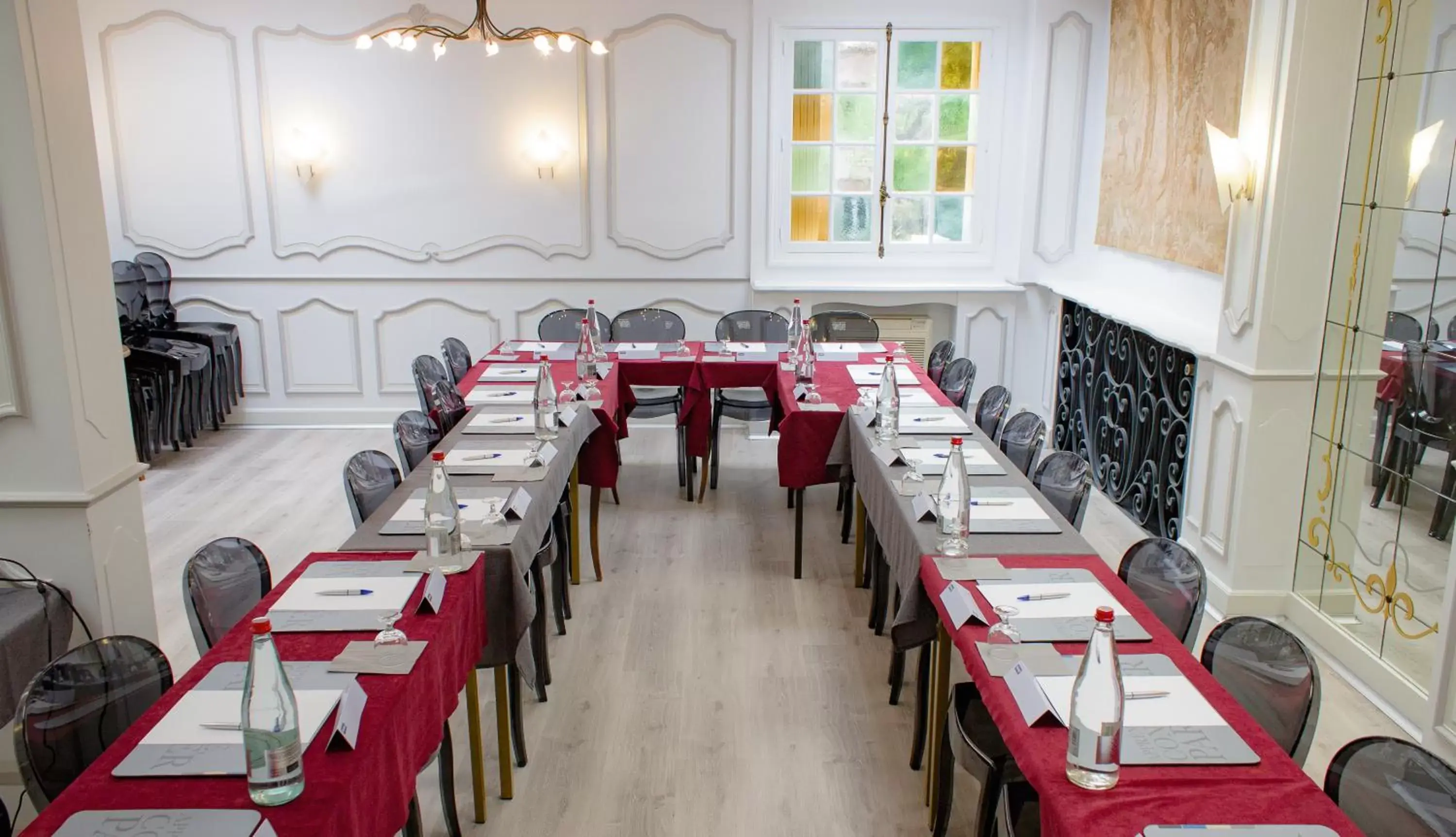 Meeting/conference room, Restaurant/Places to Eat in Kyriad Hotel Tours Centre