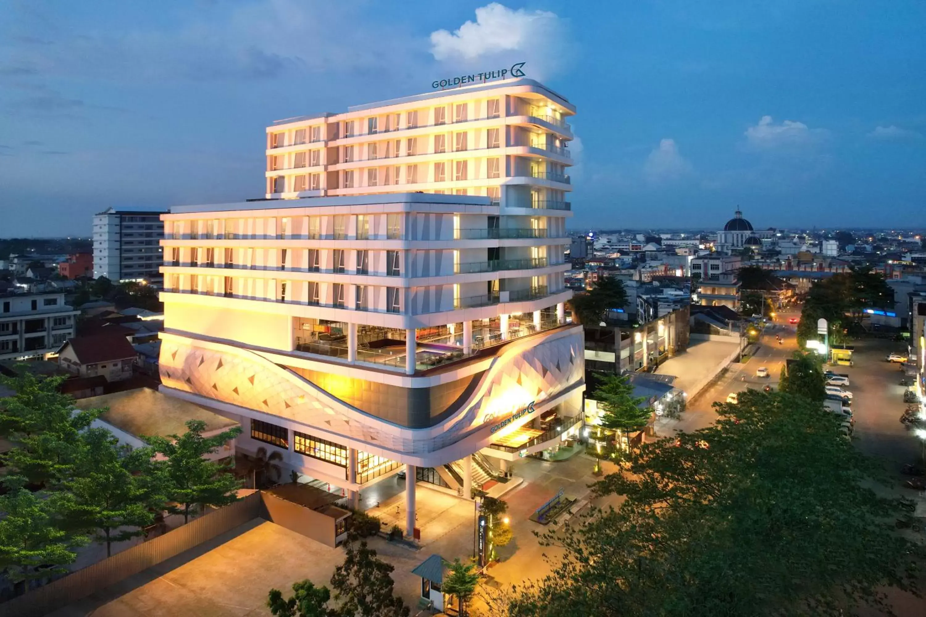 Golden Tulip Pontianak Golden Tulip Pontianak
