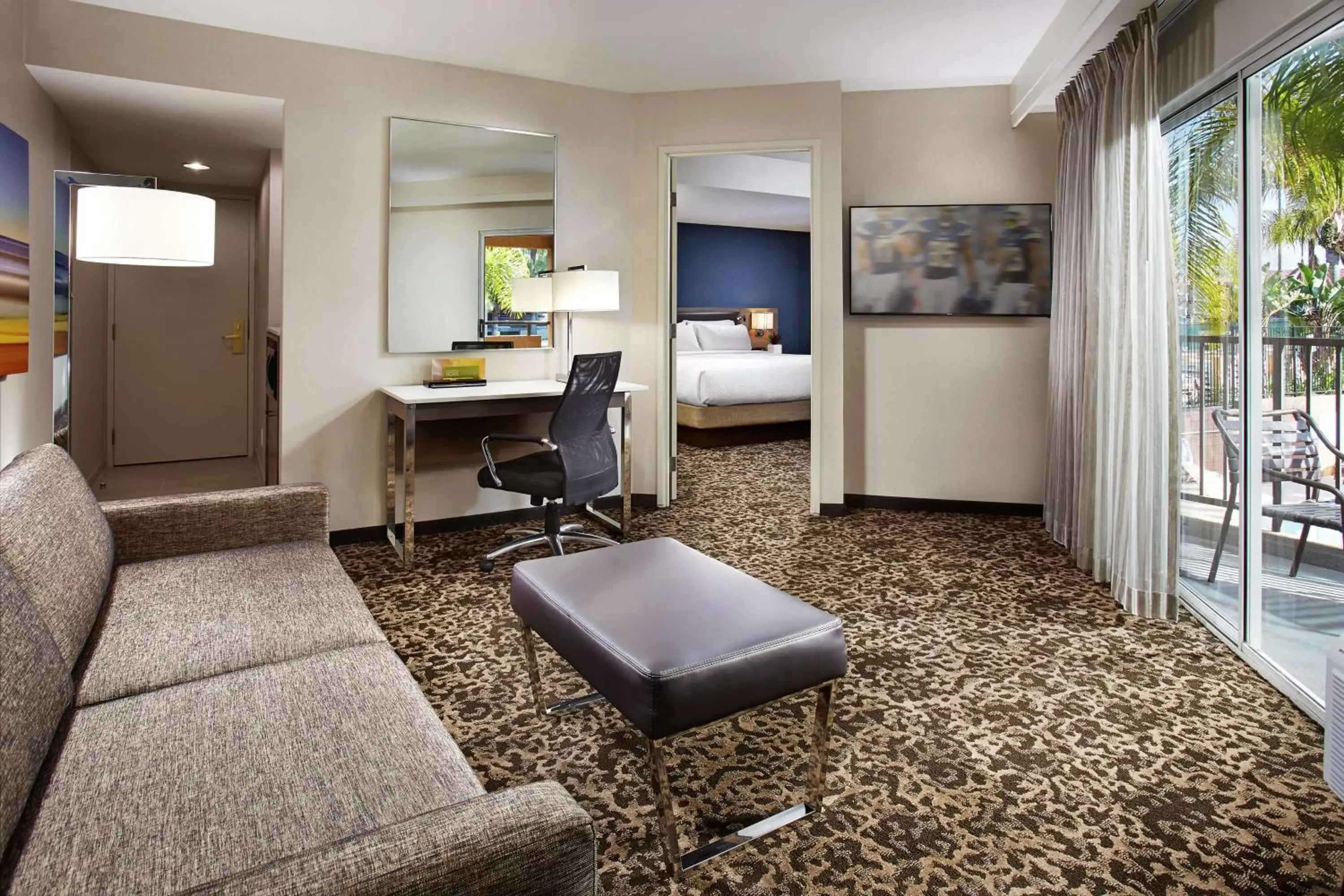 Bedroom in Hilton Garden Inn San Diego Mission Valley/Stadium