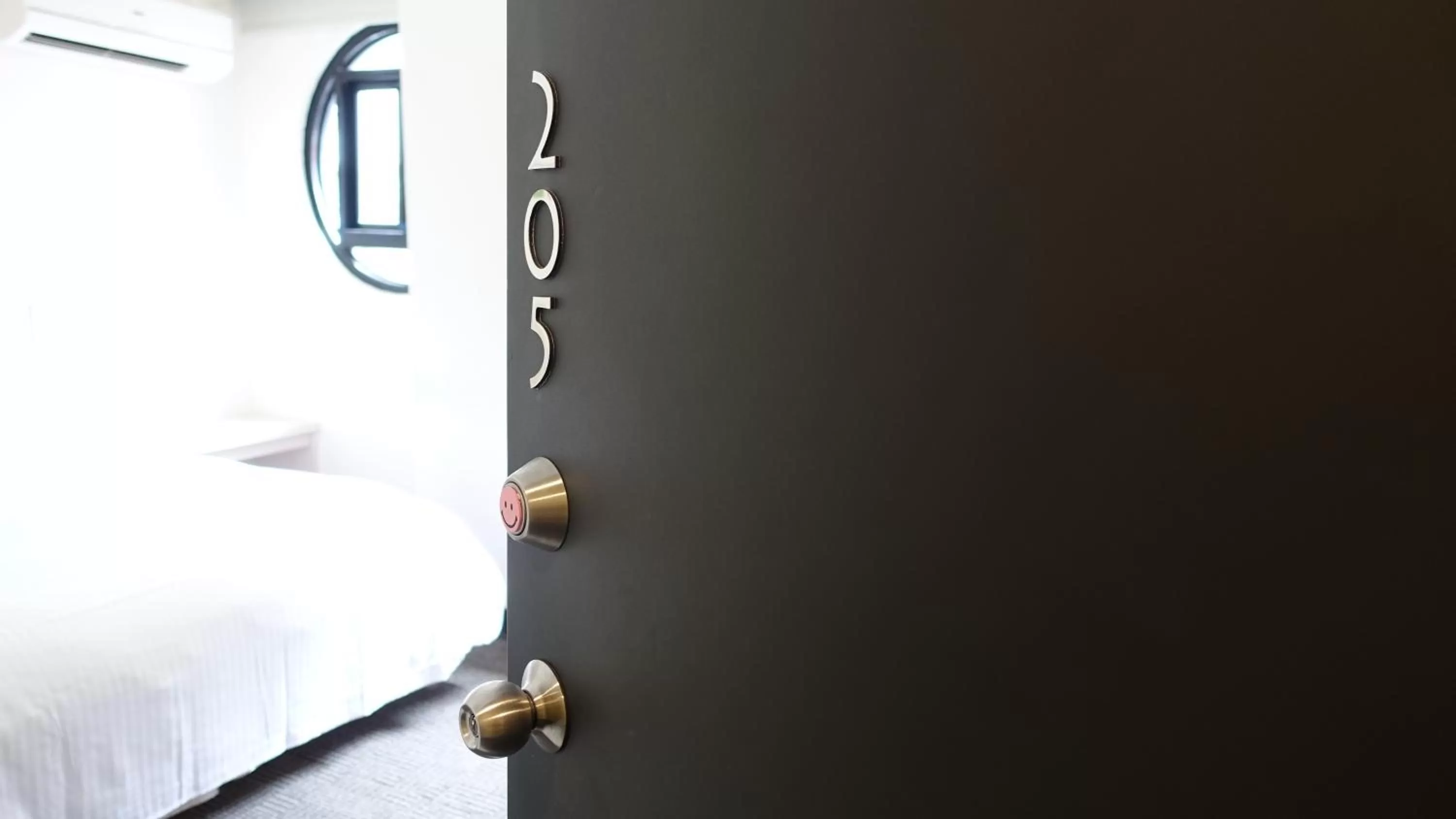 Bedroom, Bed in Century Hotel