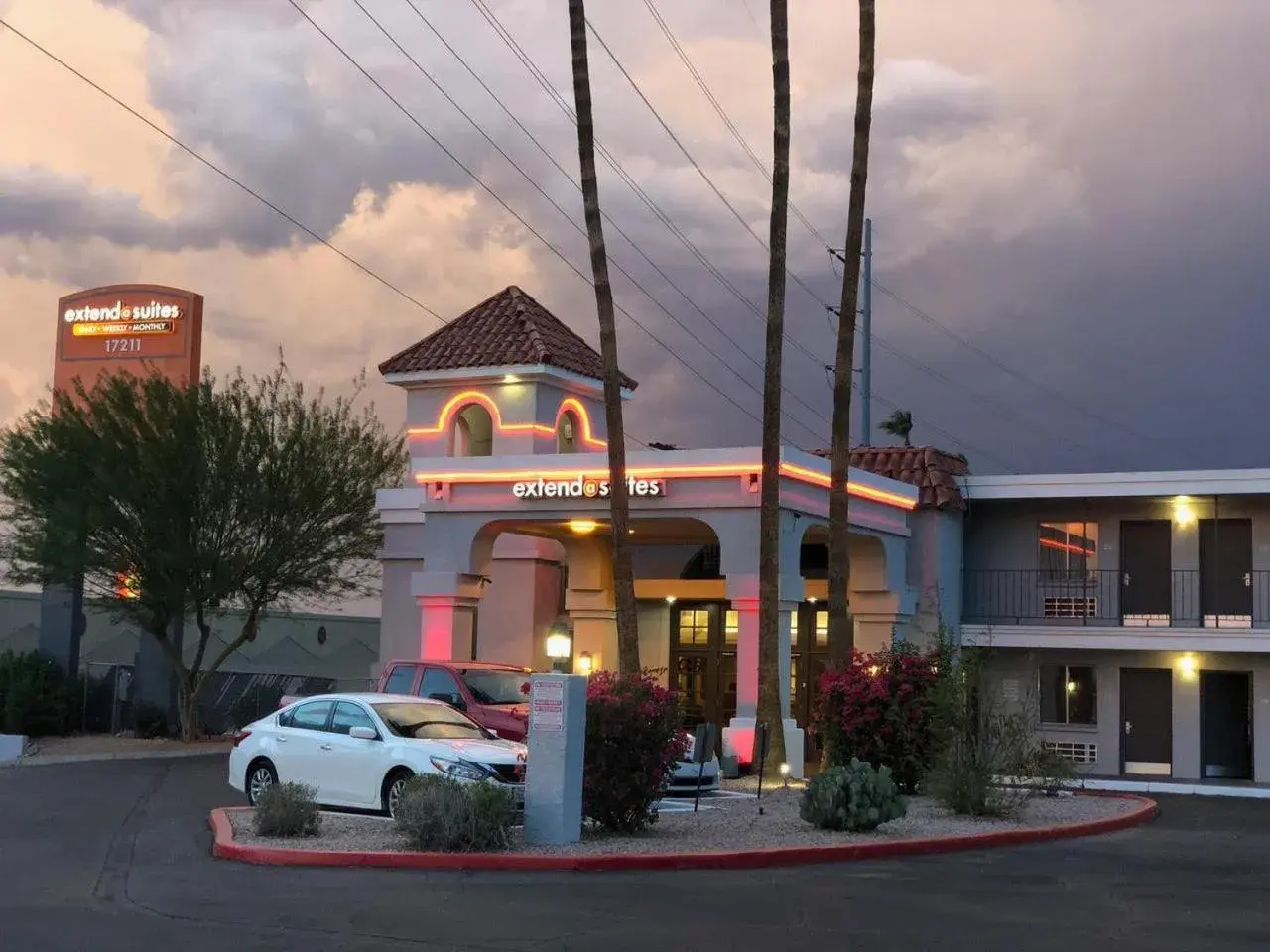 Property logo or sign in Extend-a-Suites Phoenix Property logo or sign in Extend-a-Suites Phoenix