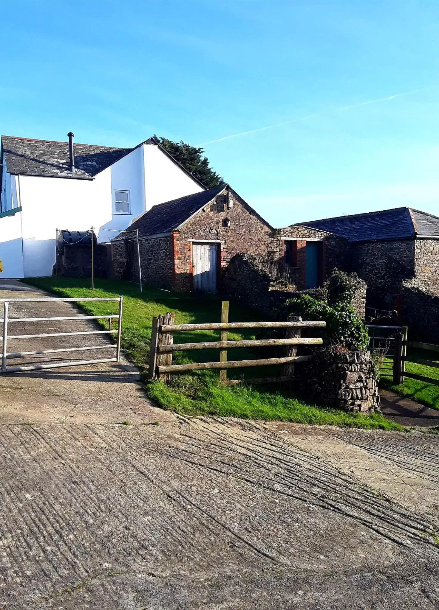 Property Building in Sharlands Farm Bed and Breakfast