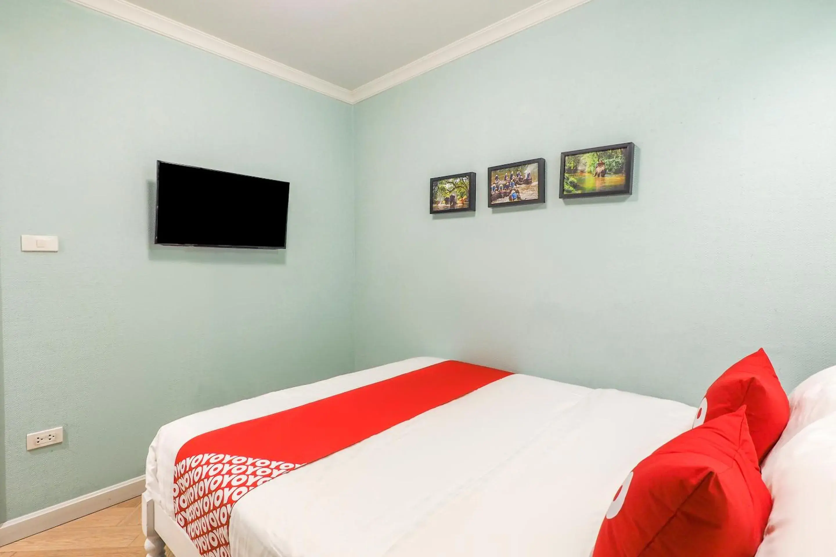 TV and multimedia, Bed in OYO 899 Villa De Hun