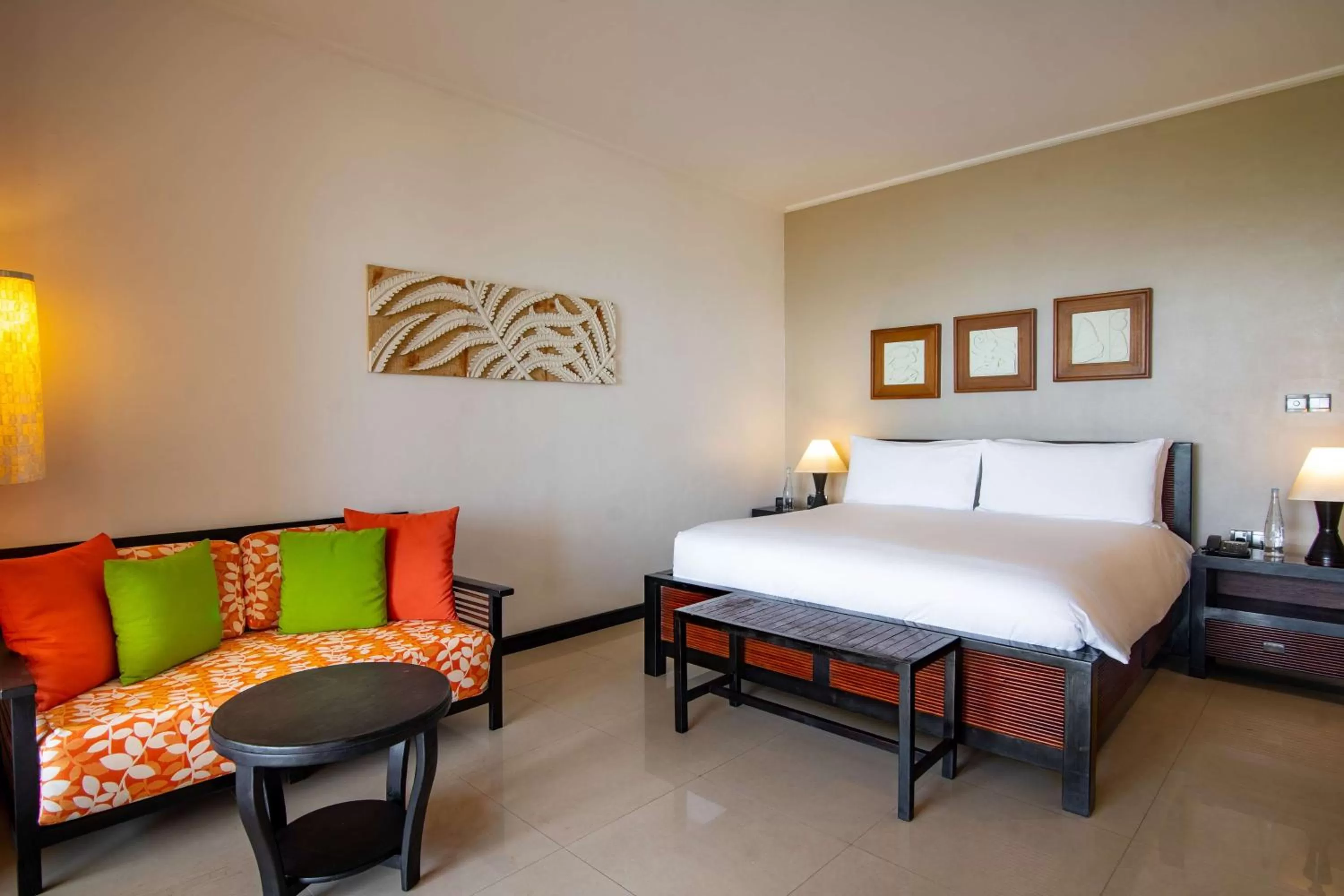 Bed in DoubleTree by Hilton Seychelles Allamanda Resort & Spa