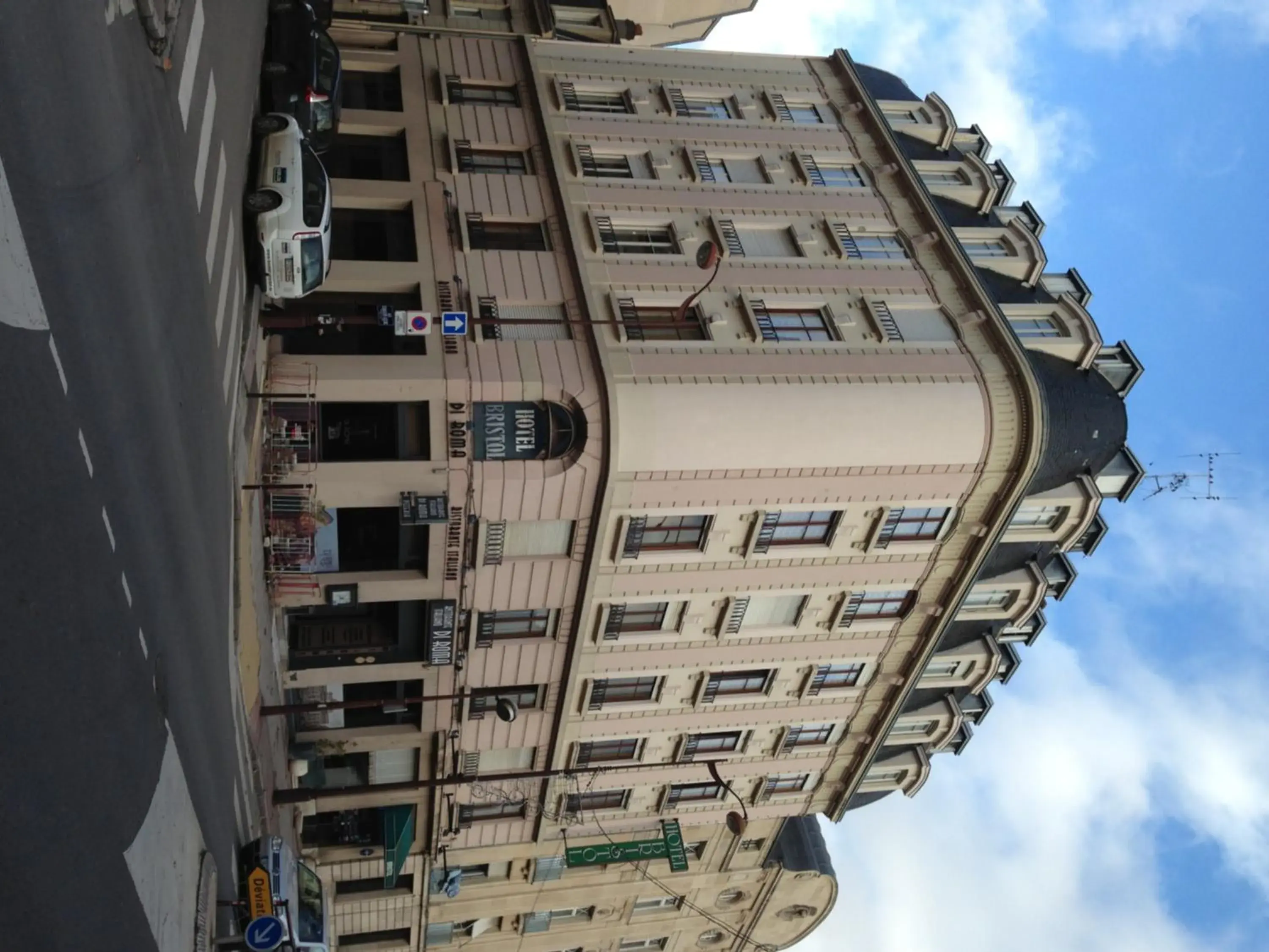Facade/entrance, Property Building in Hotel Bristol Metz Centre Gare