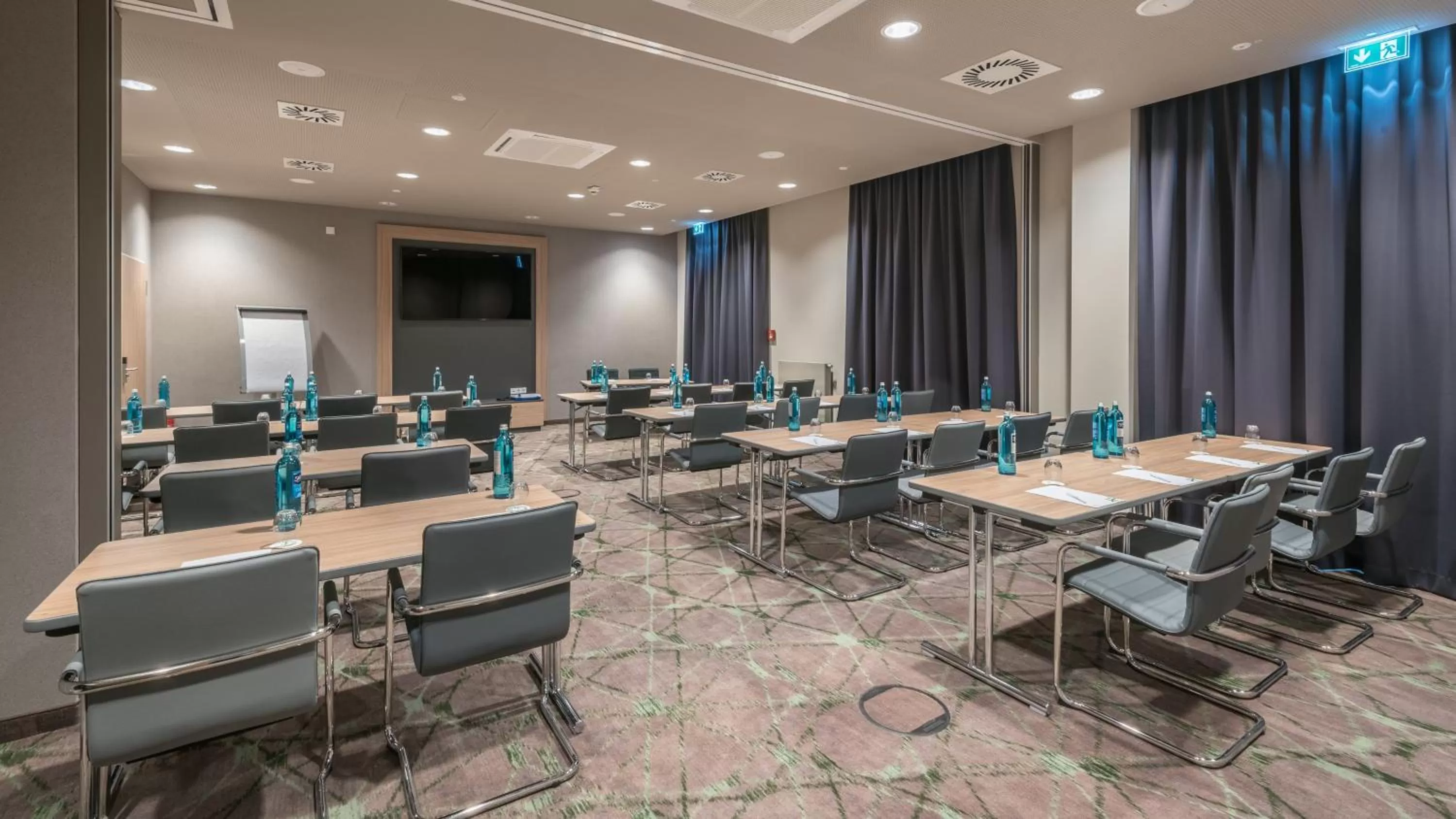 Meeting/conference room in Holiday Inn - Hamburg - Berliner Tor by IHG