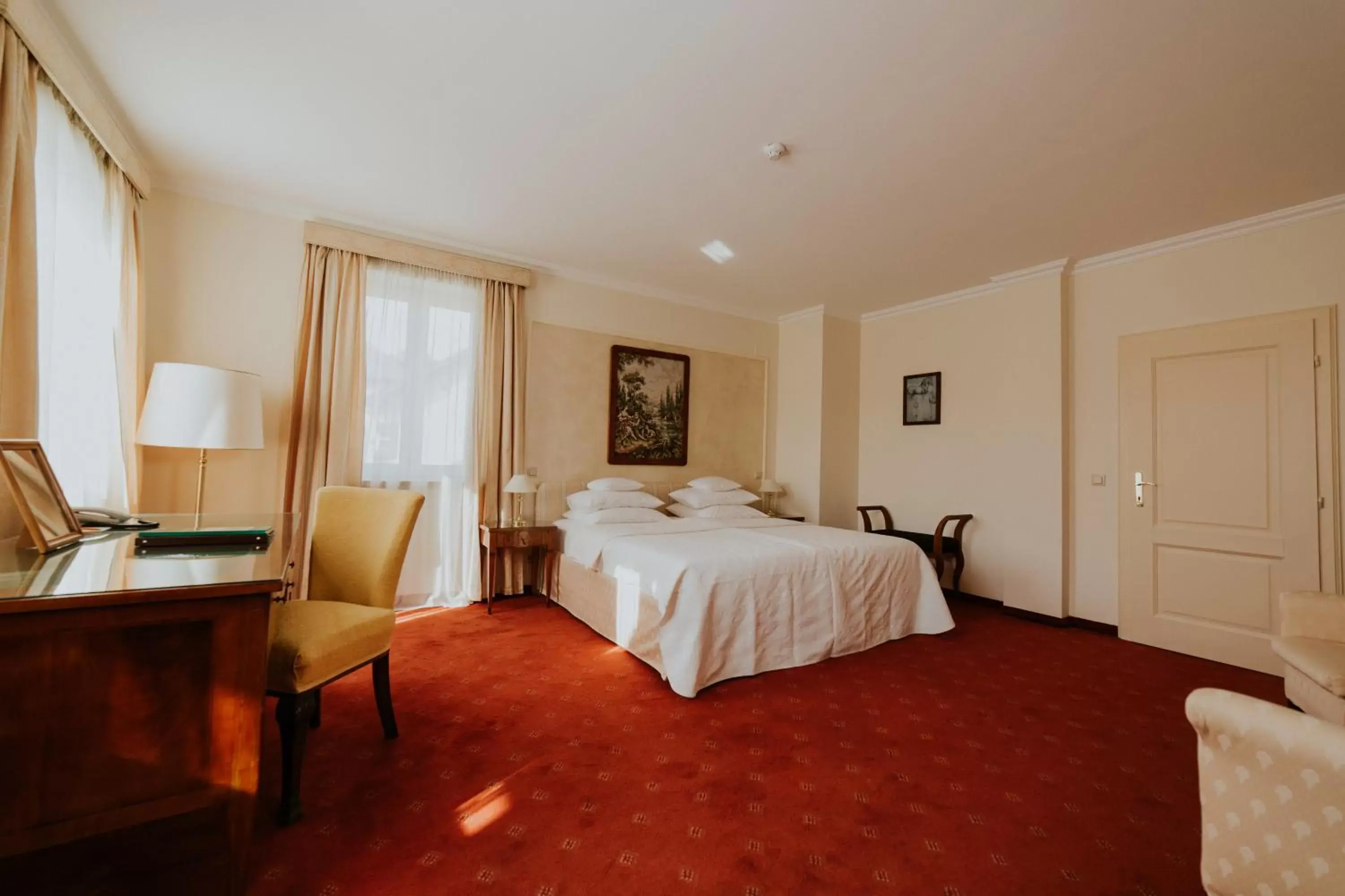 Suite in Hotel La Residenza Suite in Hotel La Residenza